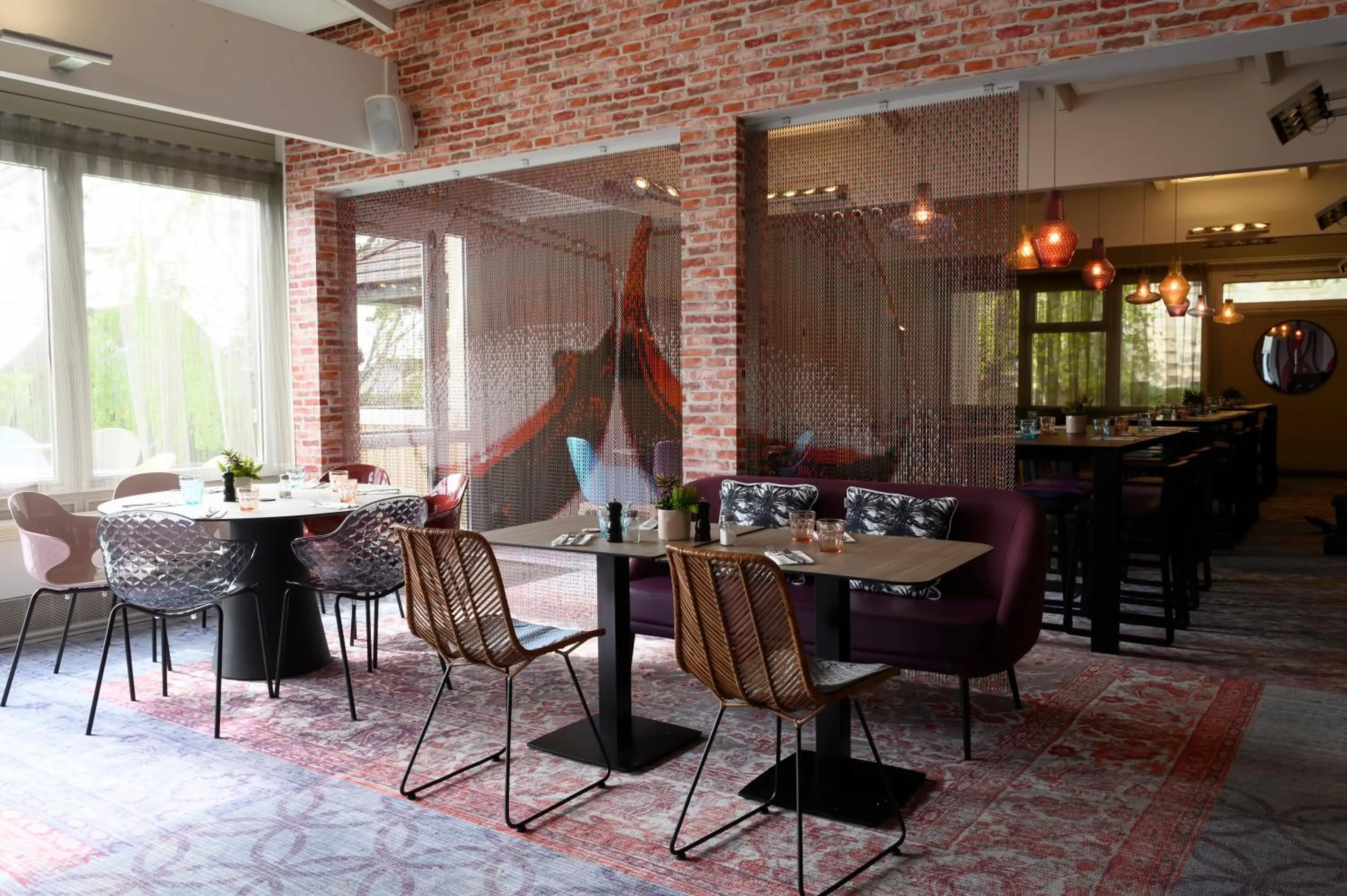 Restaurant/places to eat in Novotel Dijon Sud