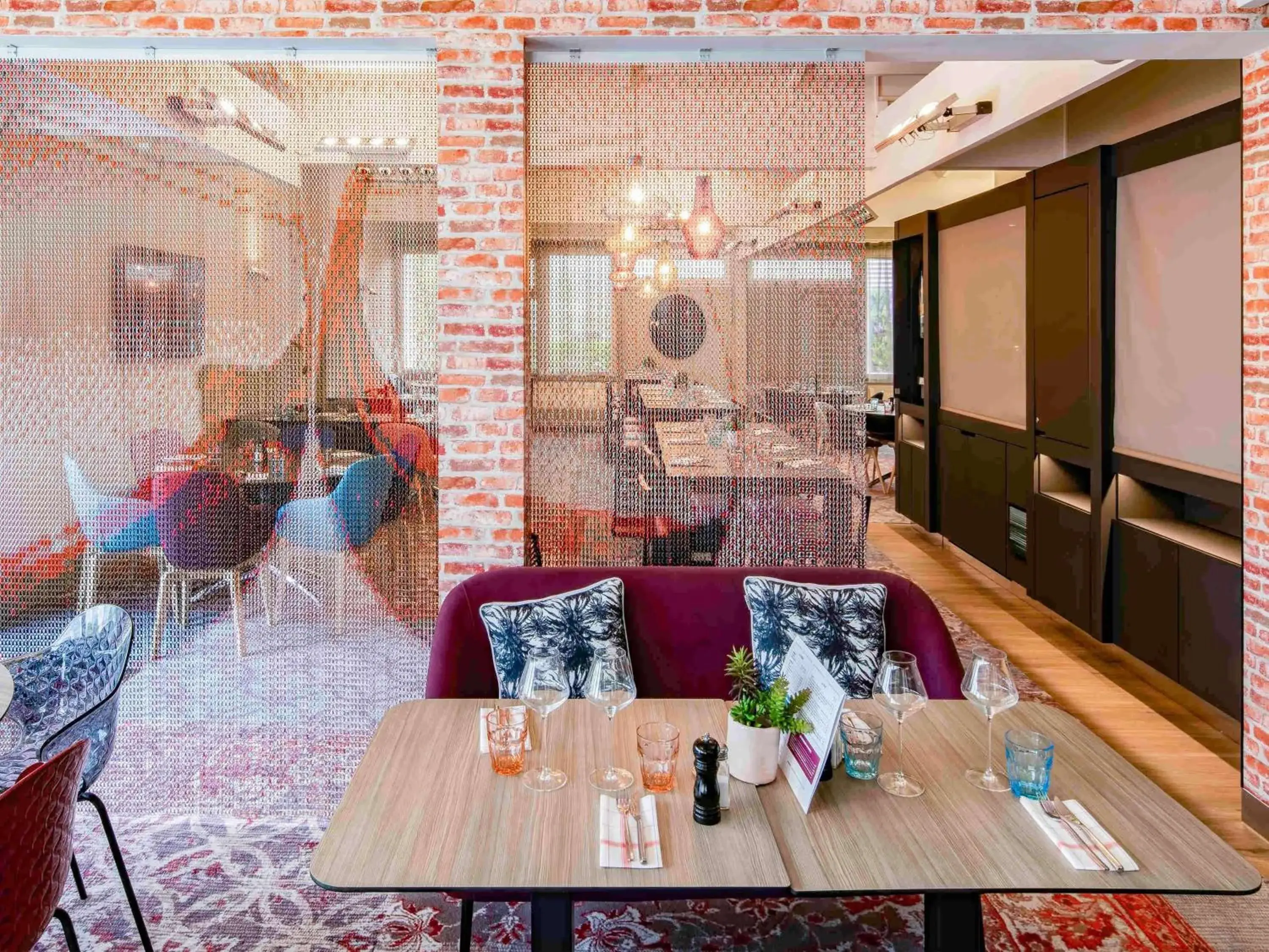 Restaurant/places to eat in Novotel Dijon Sud Restaurant/places to eat in Novotel Dijon Sud