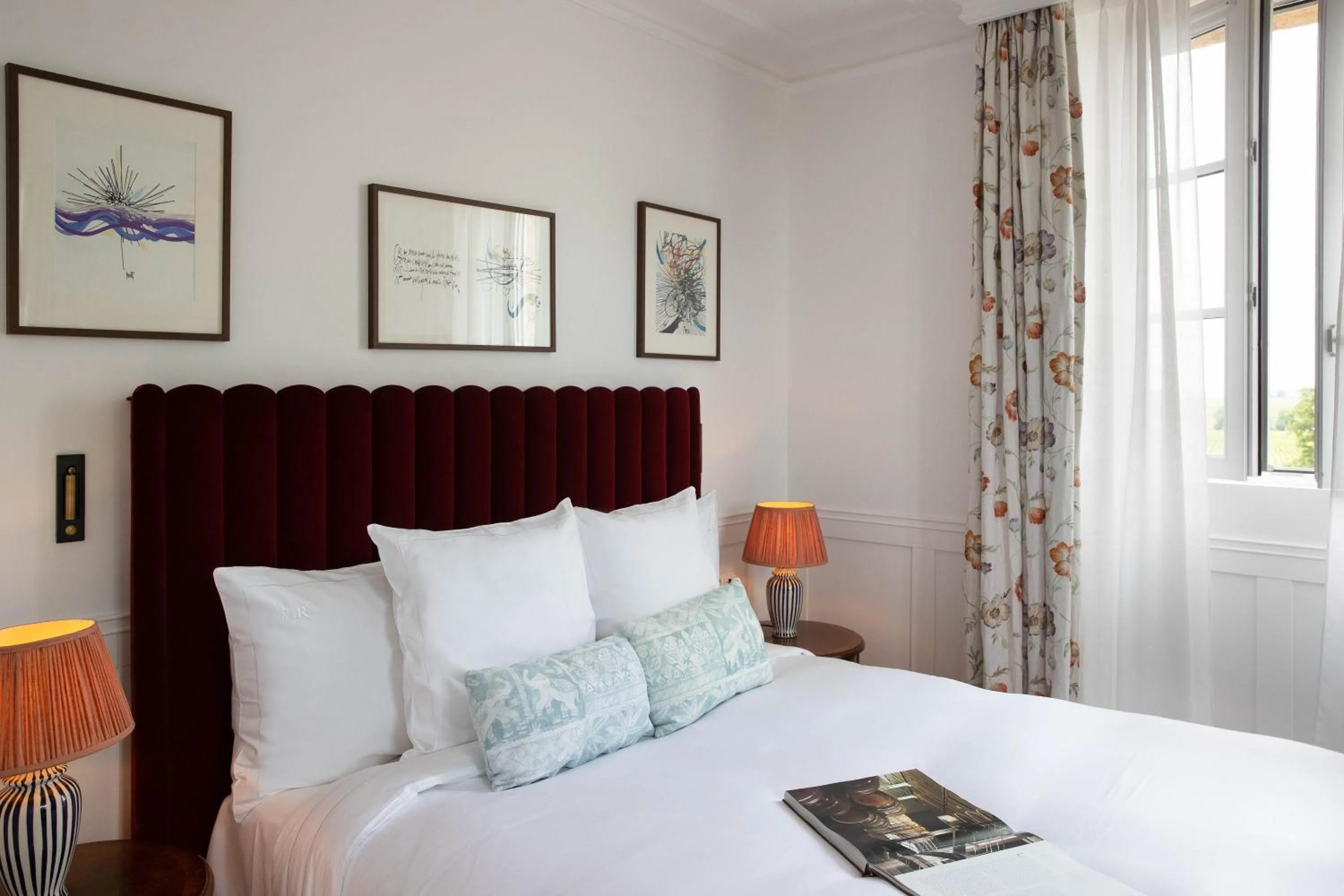 Bed in La Maison d'Estournel