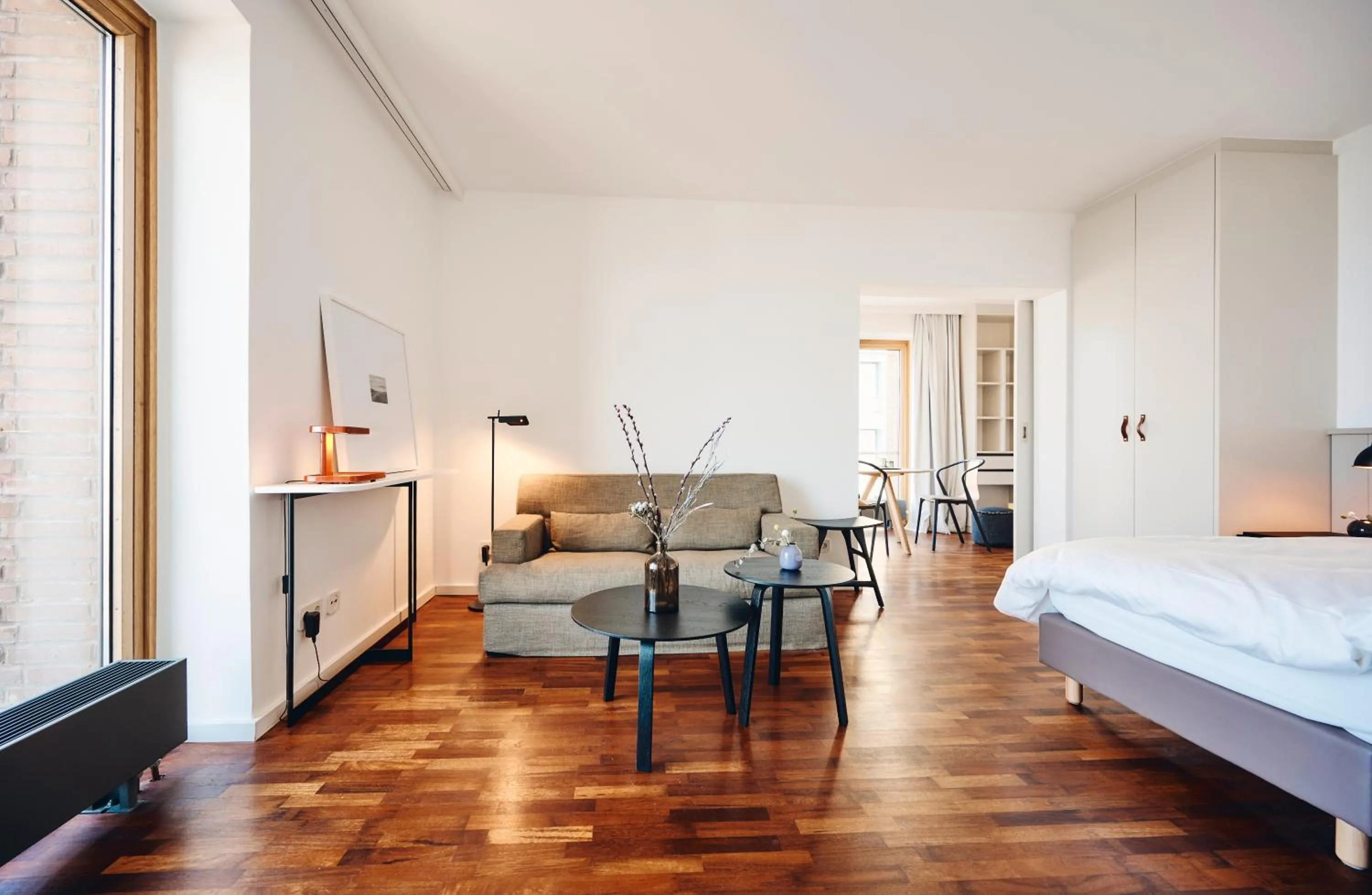 Living room, Bed in Hotel Haus am Meer