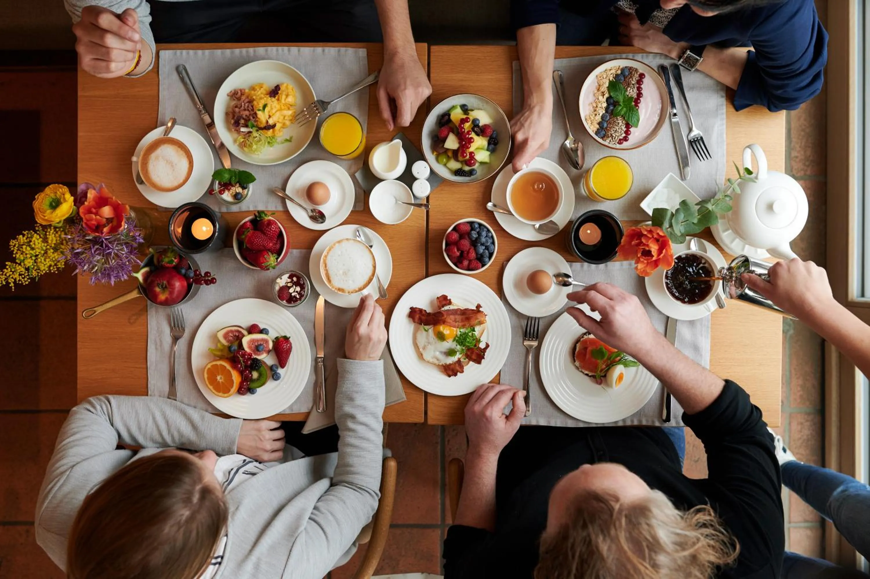Buffet breakfast in Hotel Haus am Meer