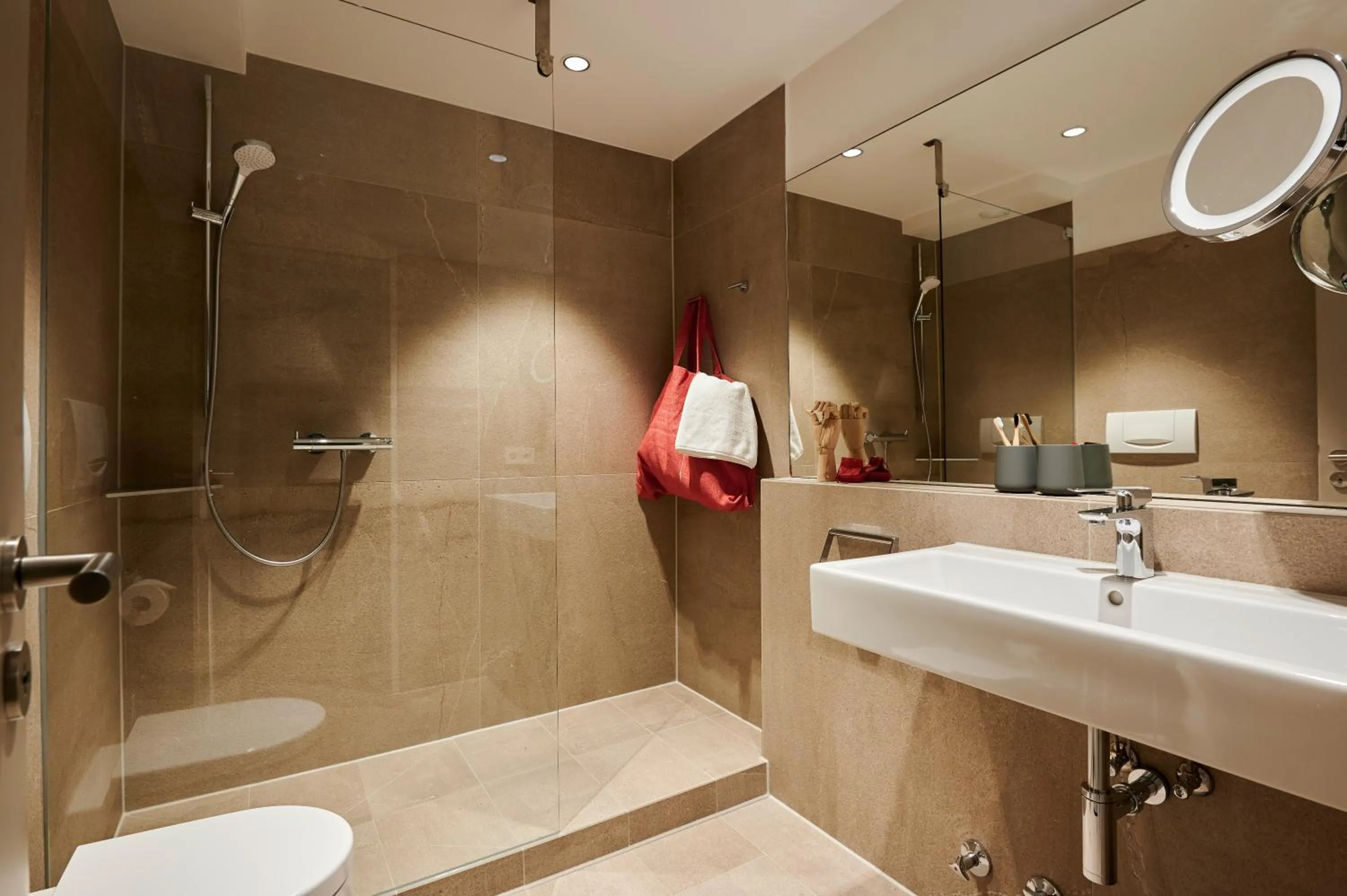 Shower in Hotel Haus am Meer