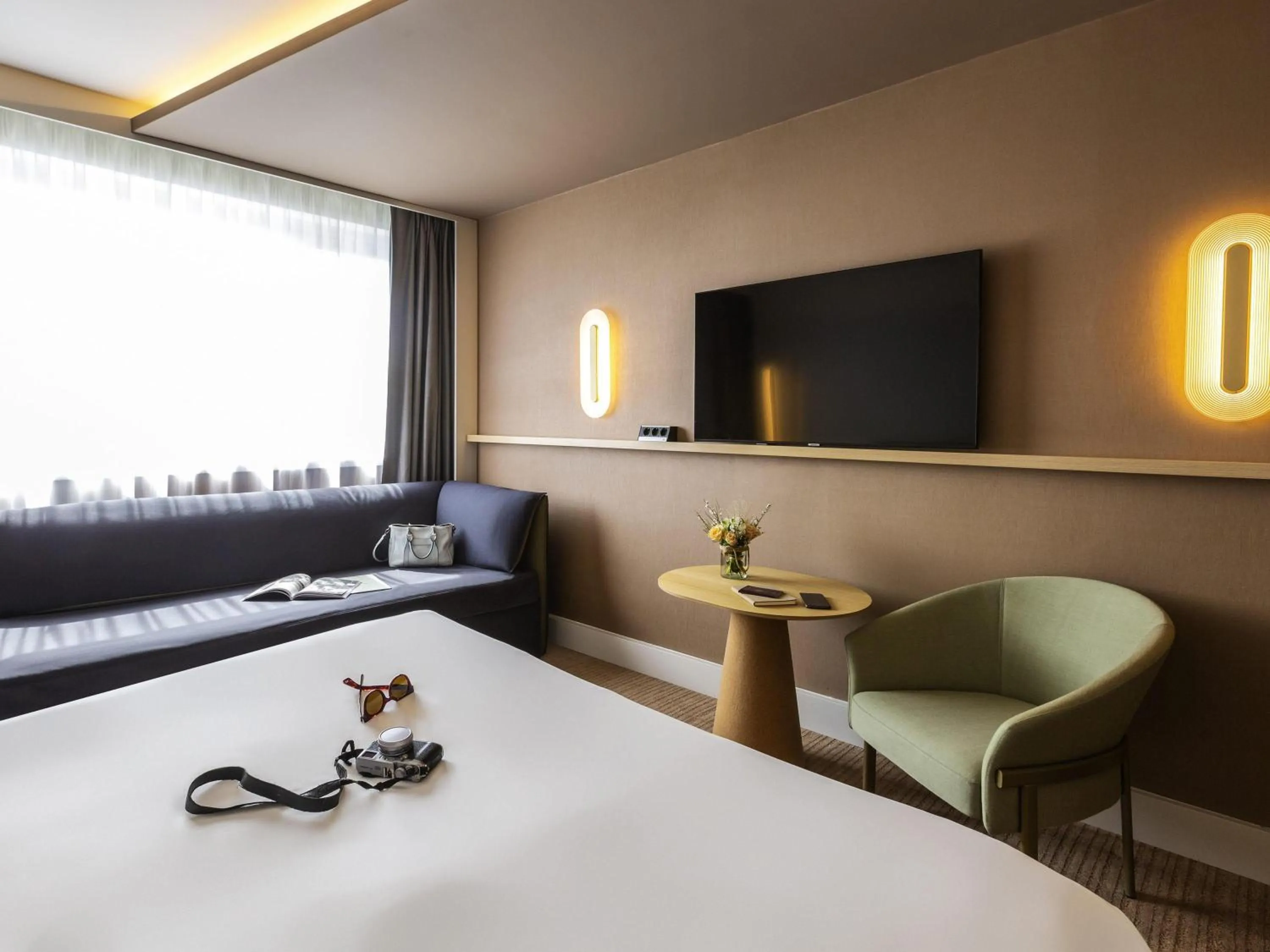 Bedroom, Bed in Novotel Nancy