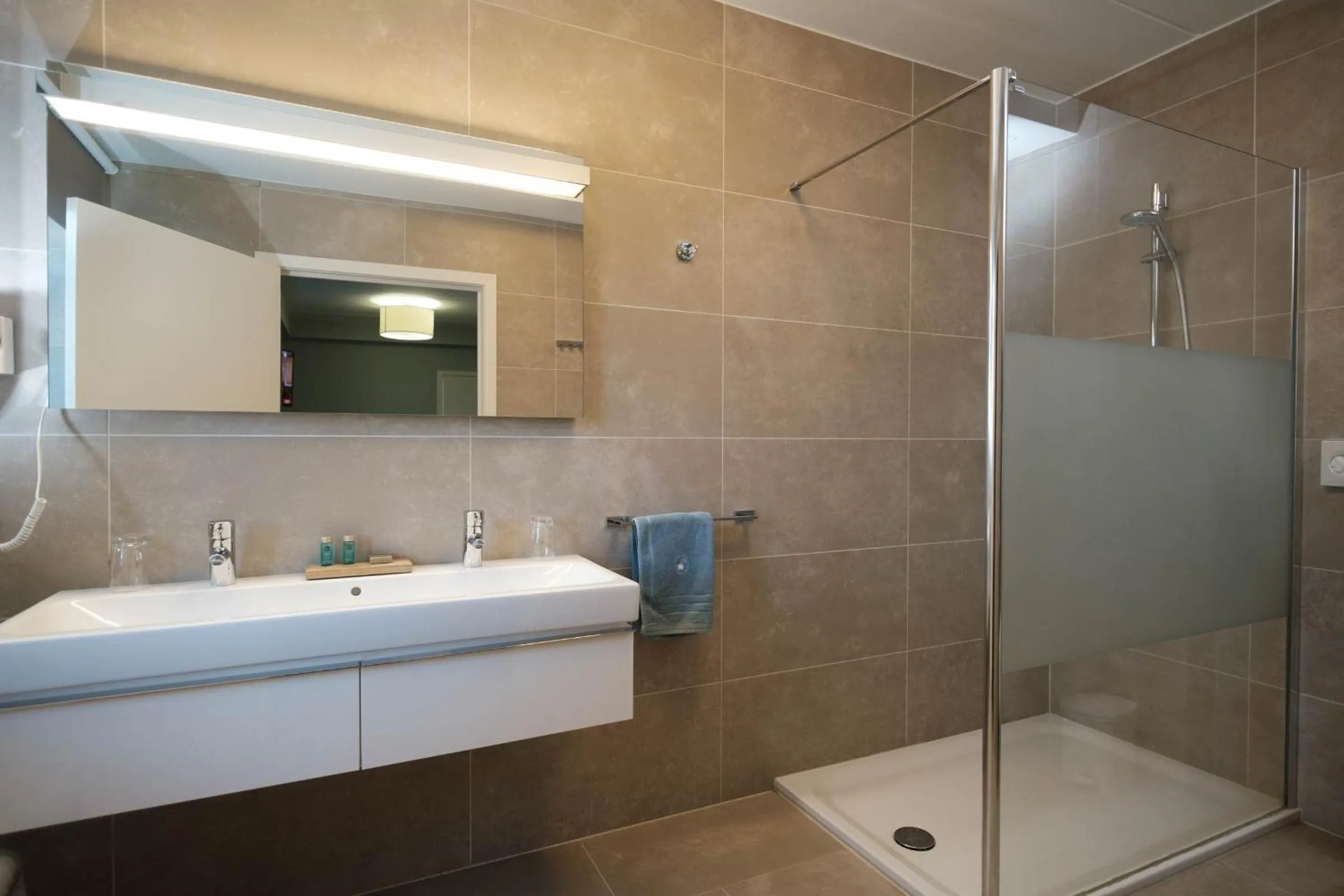 Shower in Craywinckelhof Wagenhuis Horst