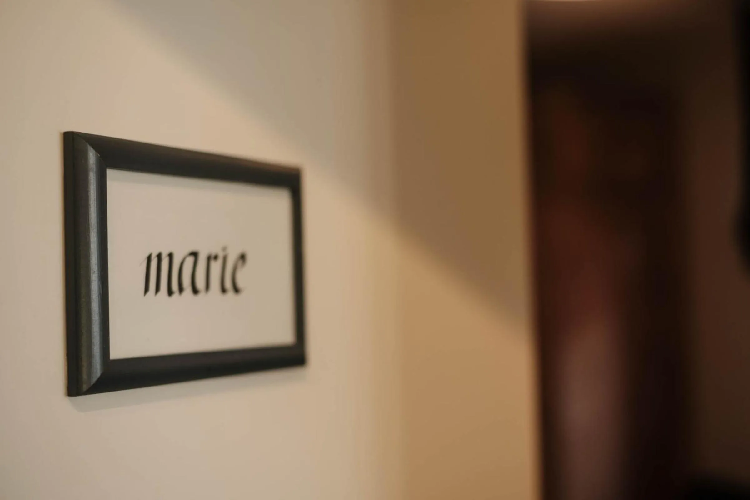 Property logo or sign in Craywinckelhof Wagenhuis Horst