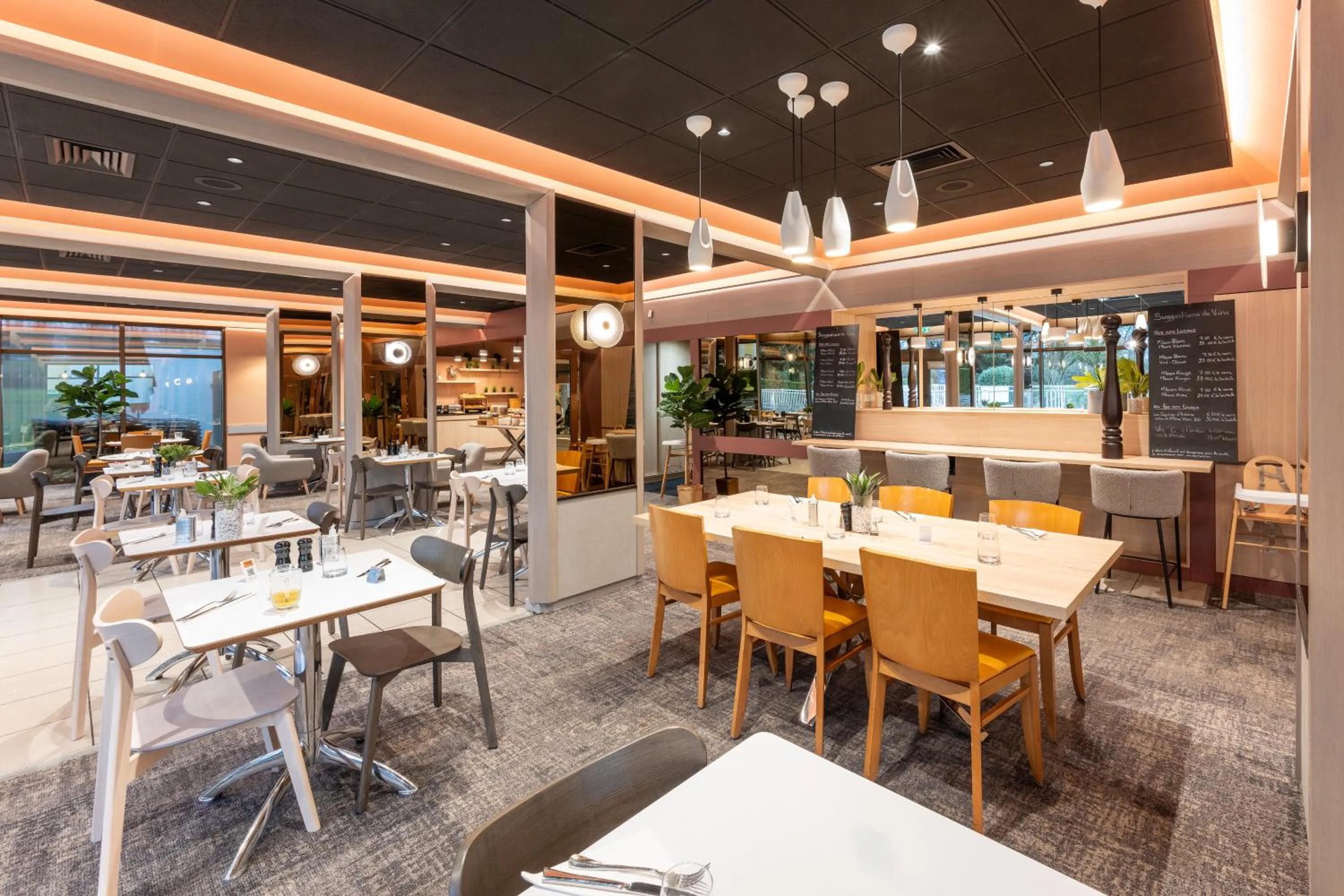 Restaurant/places to eat in Novotel Macon Nord - Porte de Bourgogne