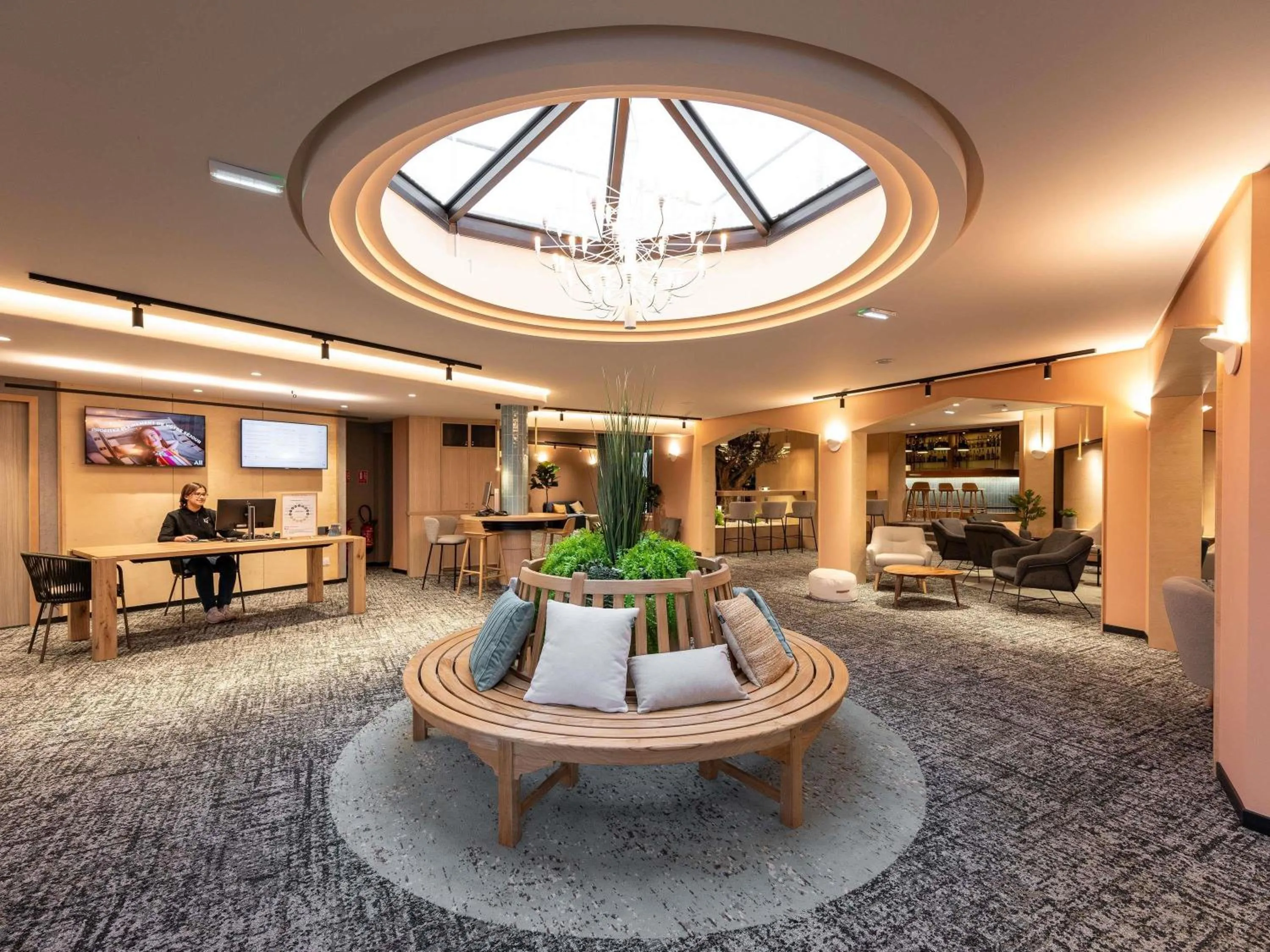 Property building in Novotel Macon Nord - Porte de Bourgogne