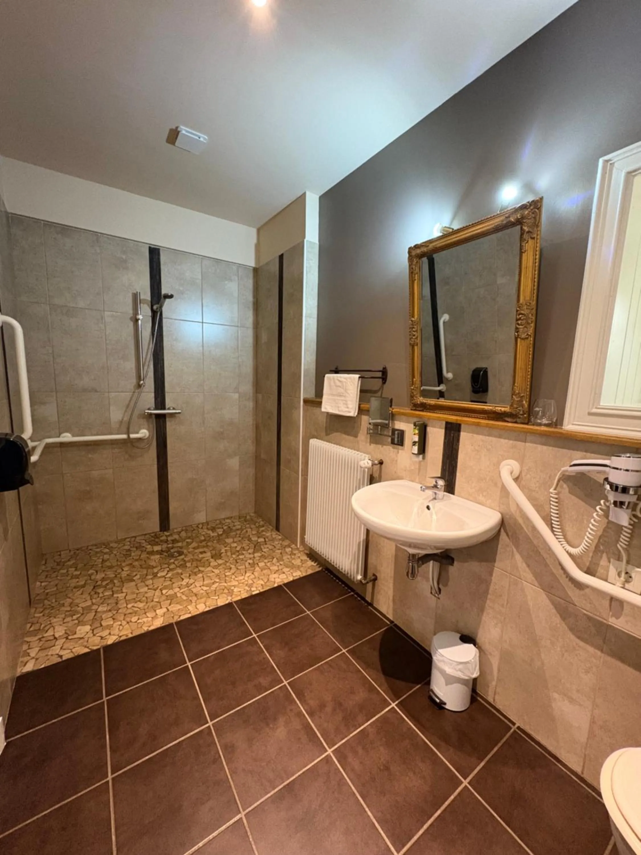 Hôtel La Vinaigrerie LOGIS