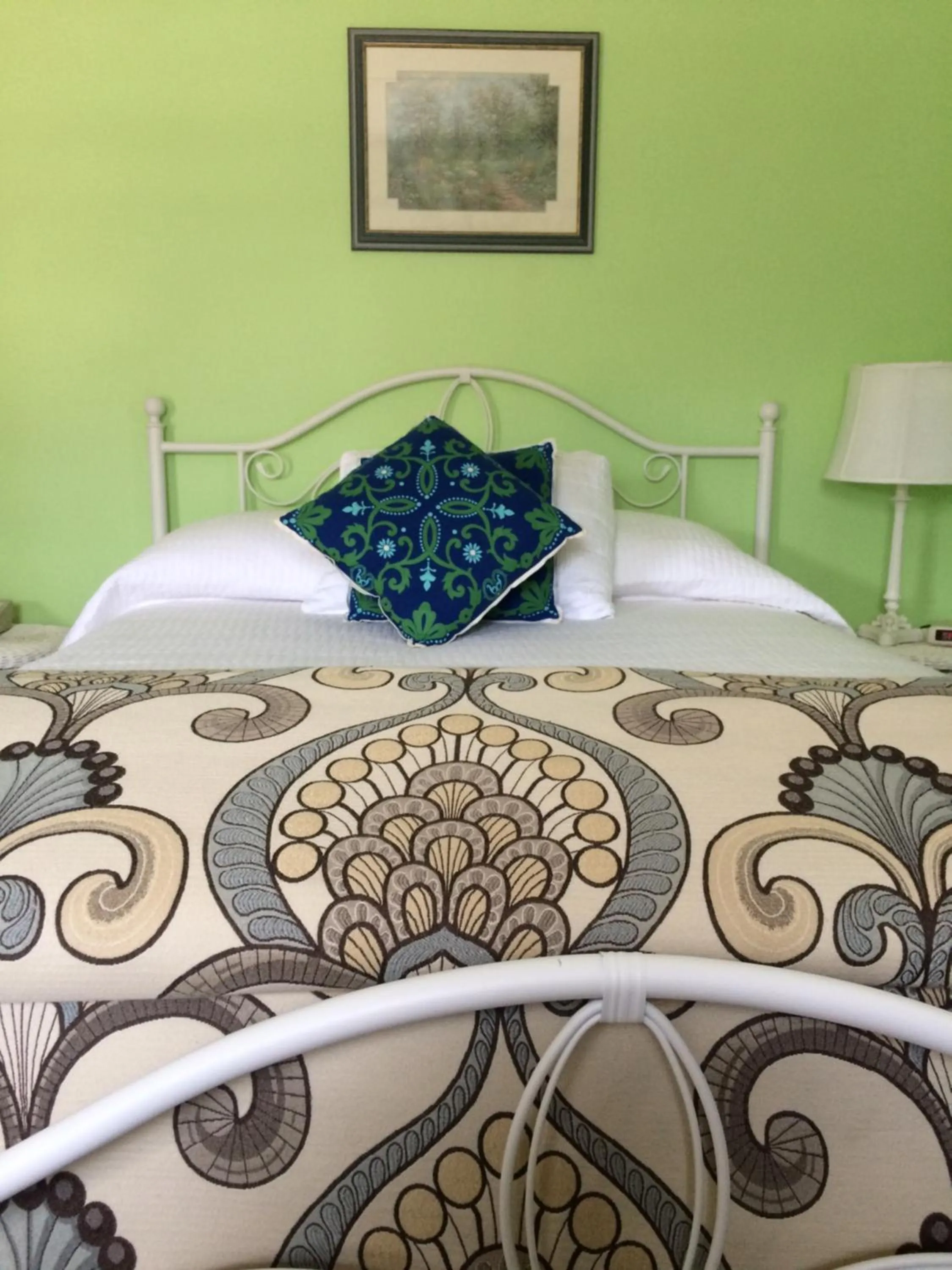 Bed in Victoria's Historic Inn