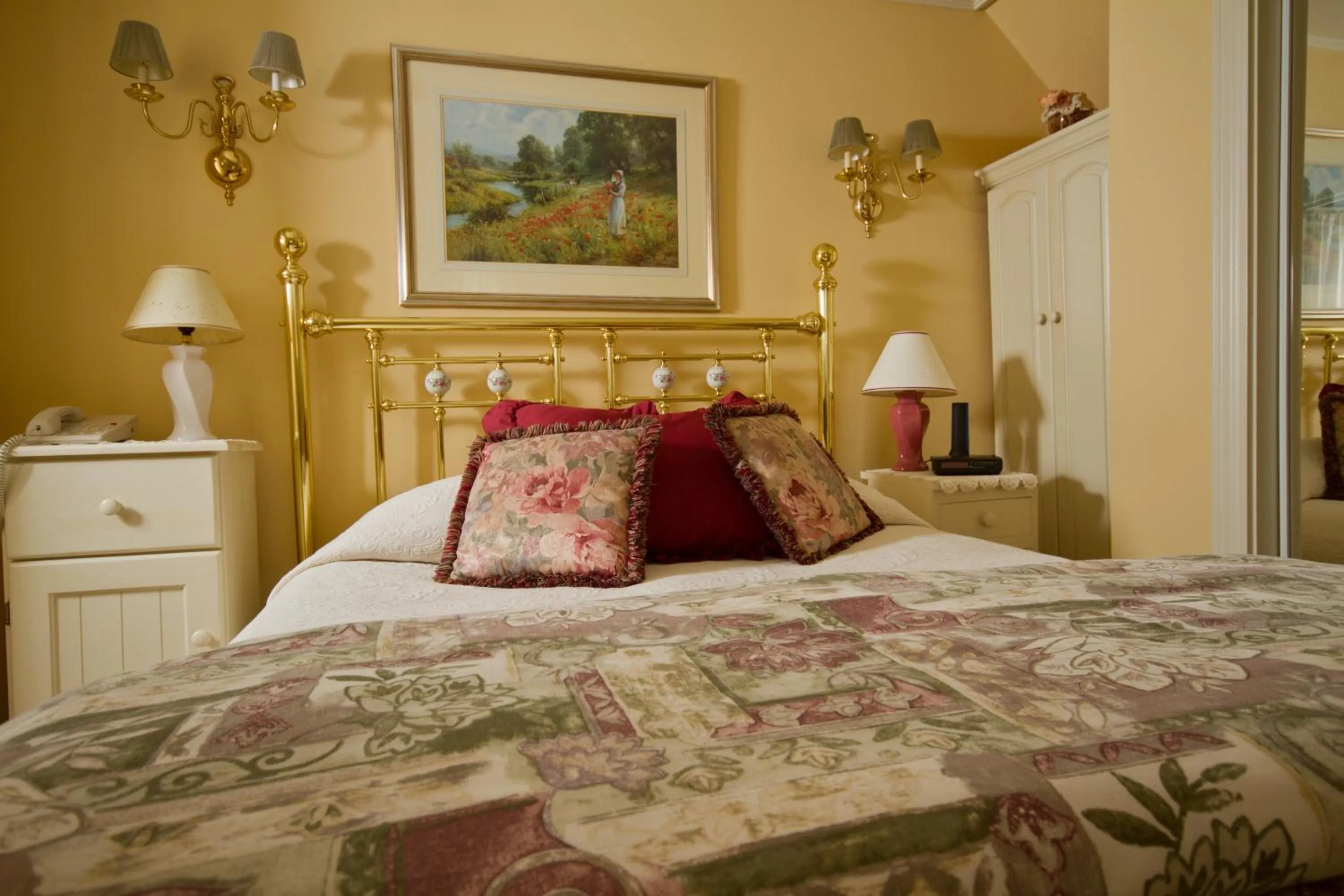 Decorative detail in Victoria's Historic Inn