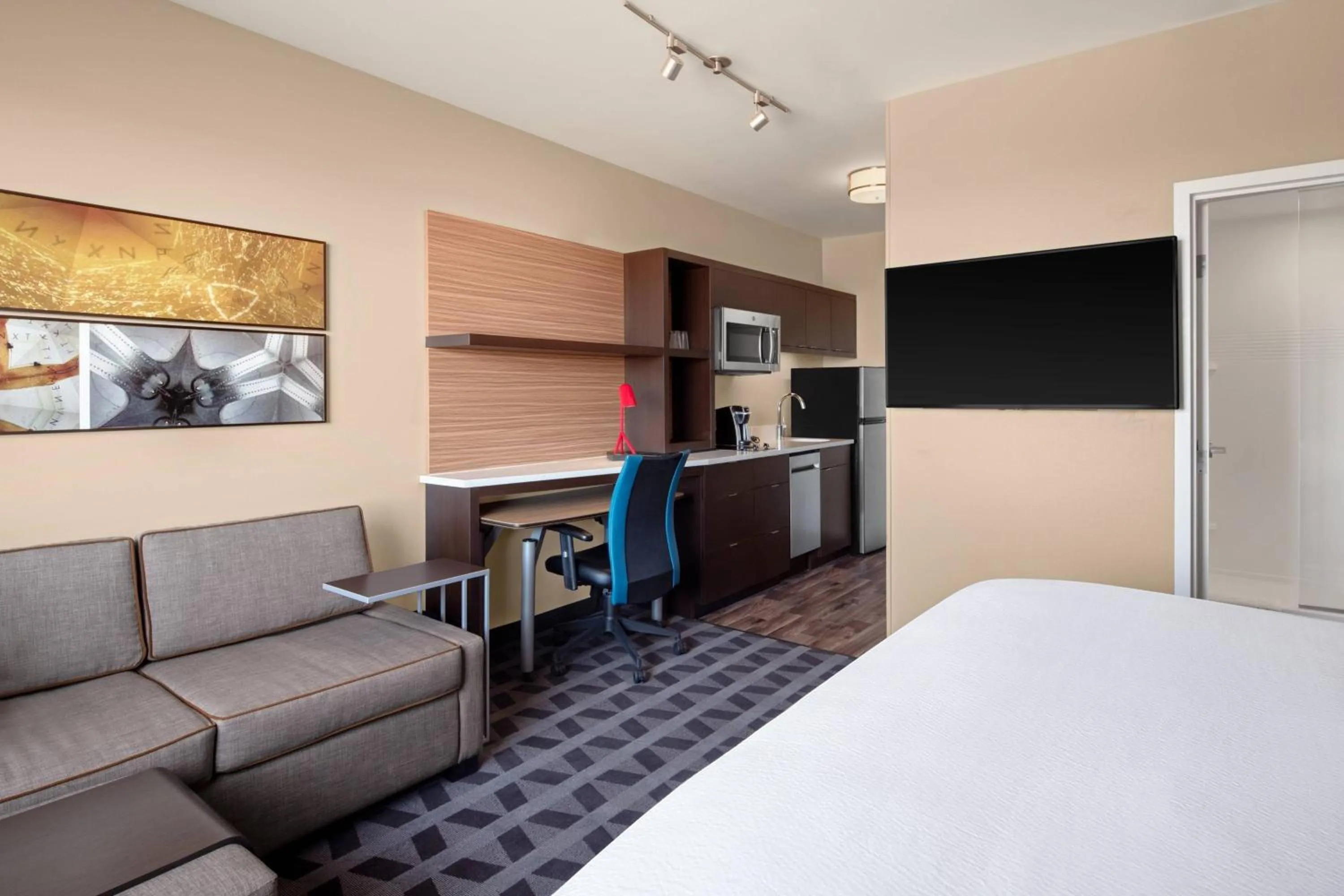 Photo of the whole room, Bed in TownePlace Suites by Marriott Twin Falls