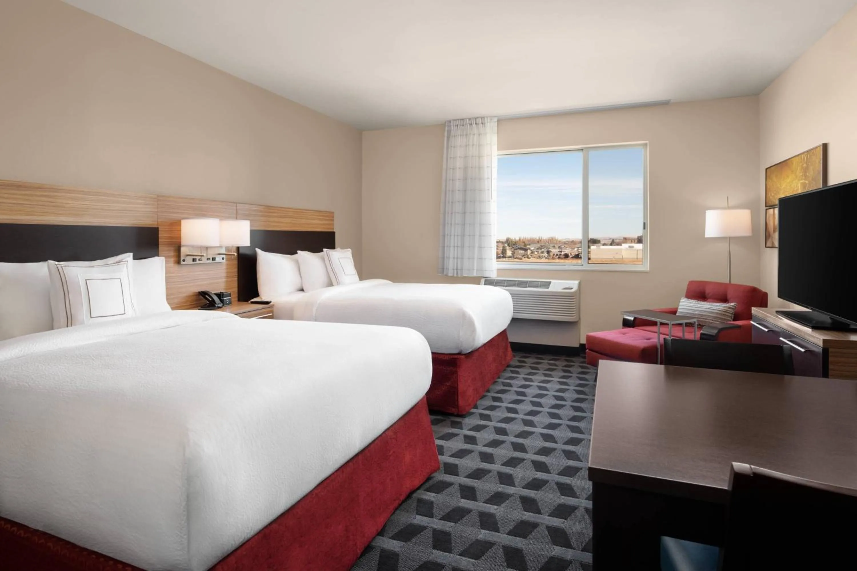 Photo of the whole room, Bed in TownePlace Suites by Marriott Twin Falls