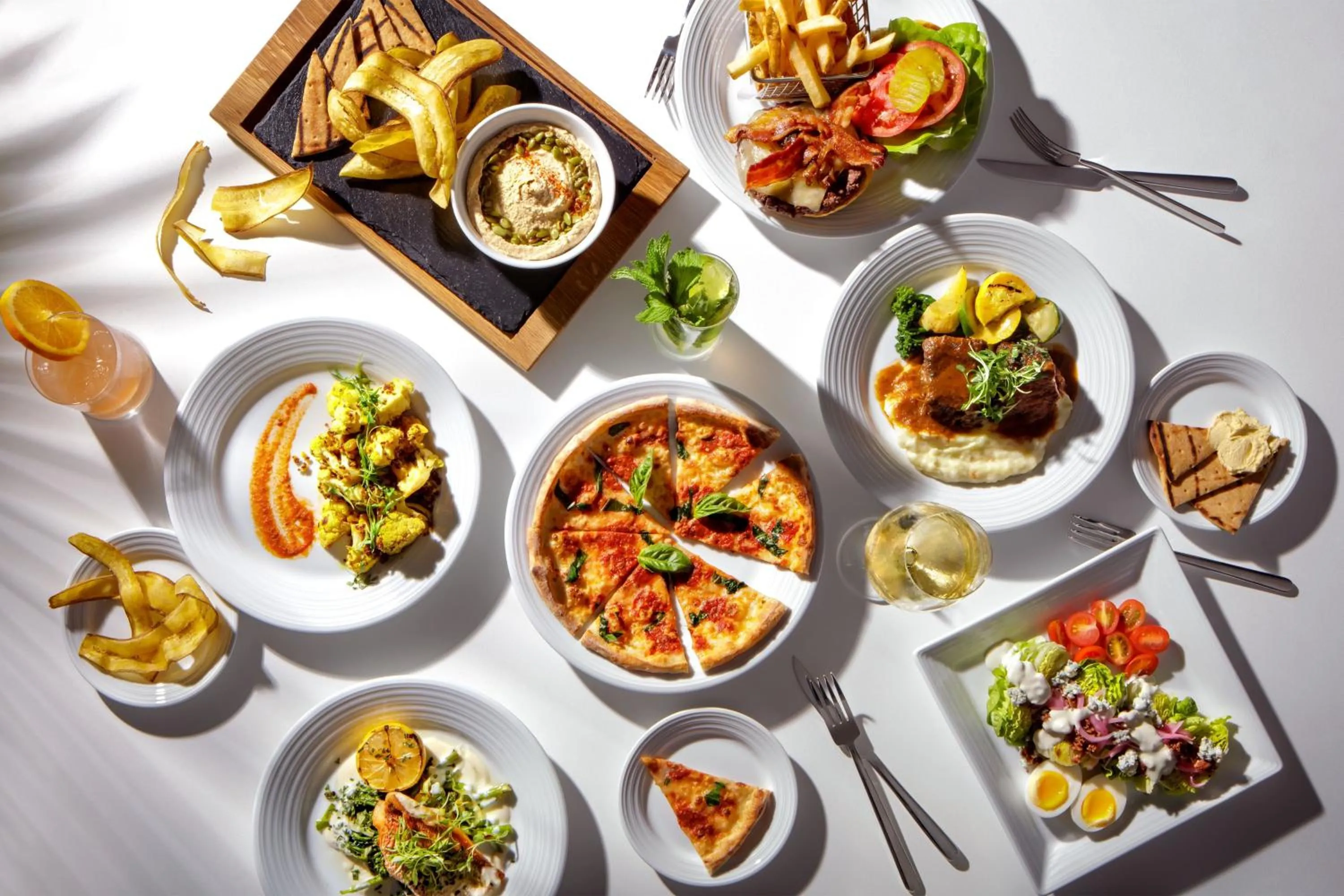 Restaurant/places to eat in Le Meridien Dania Beach at Fort Lauderdale Airport