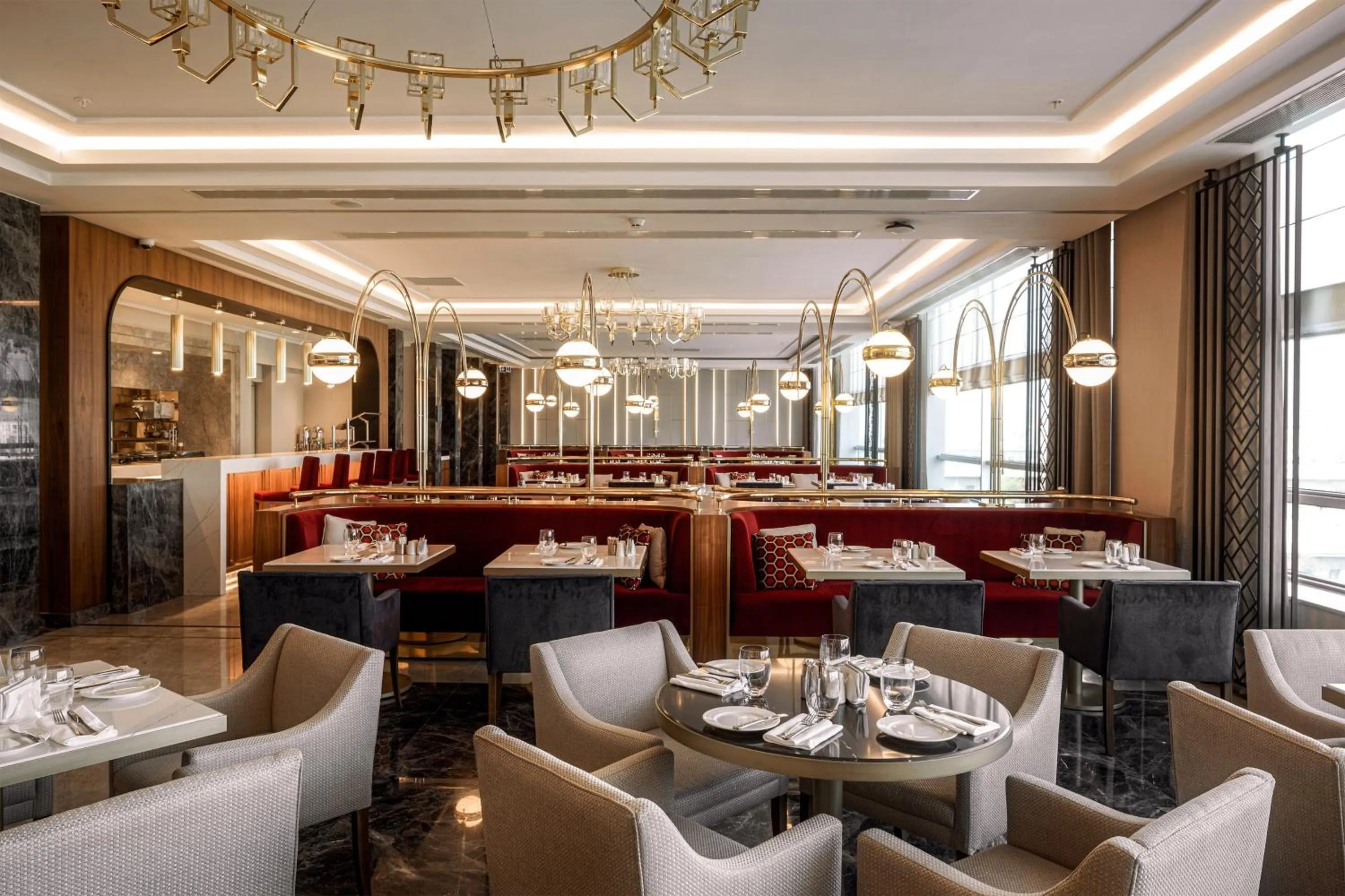 Restaurant/places to eat in Sheraton Bishkek