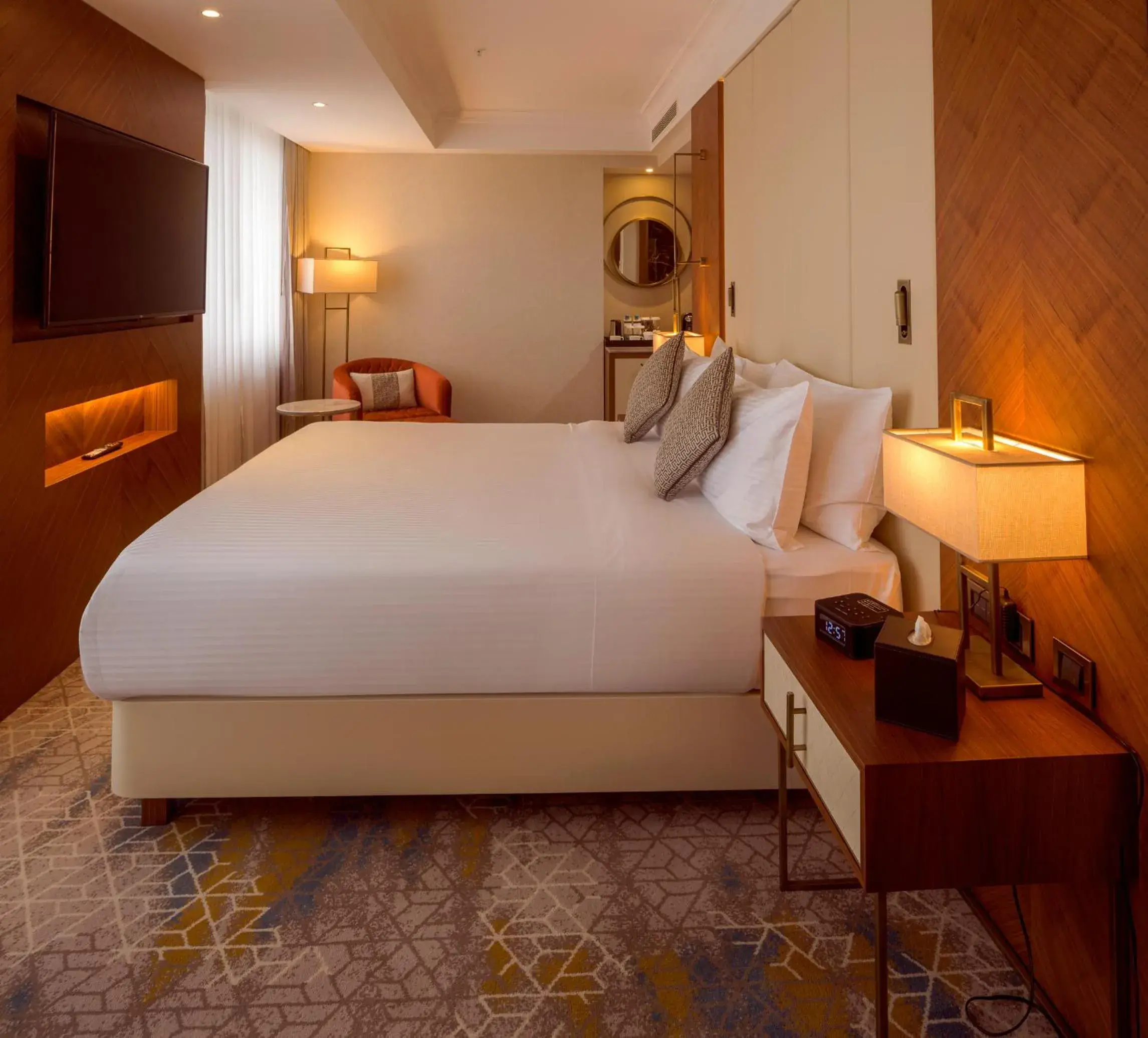 Deluxe, Guest room, 1 King, Trundle bed, City view - single occupancy in Sheraton Bishkek Deluxe, Guest room, 1 King, Trundle bed, City view - single occupancy in Sheraton Bishkek