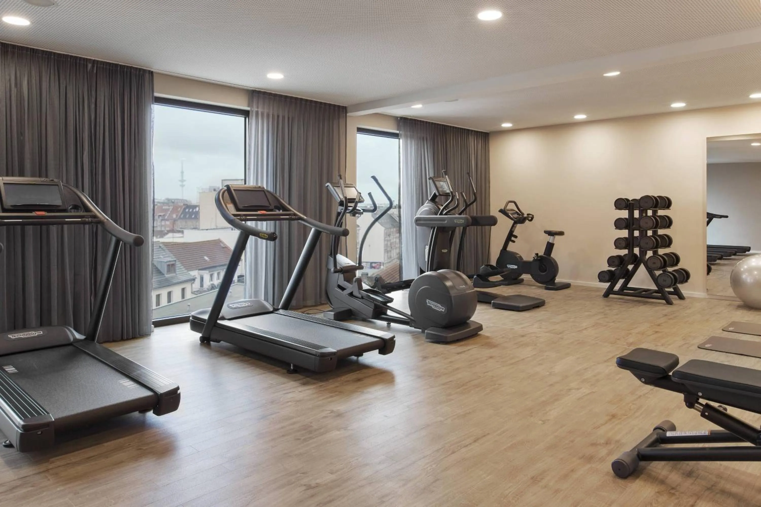 Fitness centre/facilities in Courtyard by Marriott Hamburg City