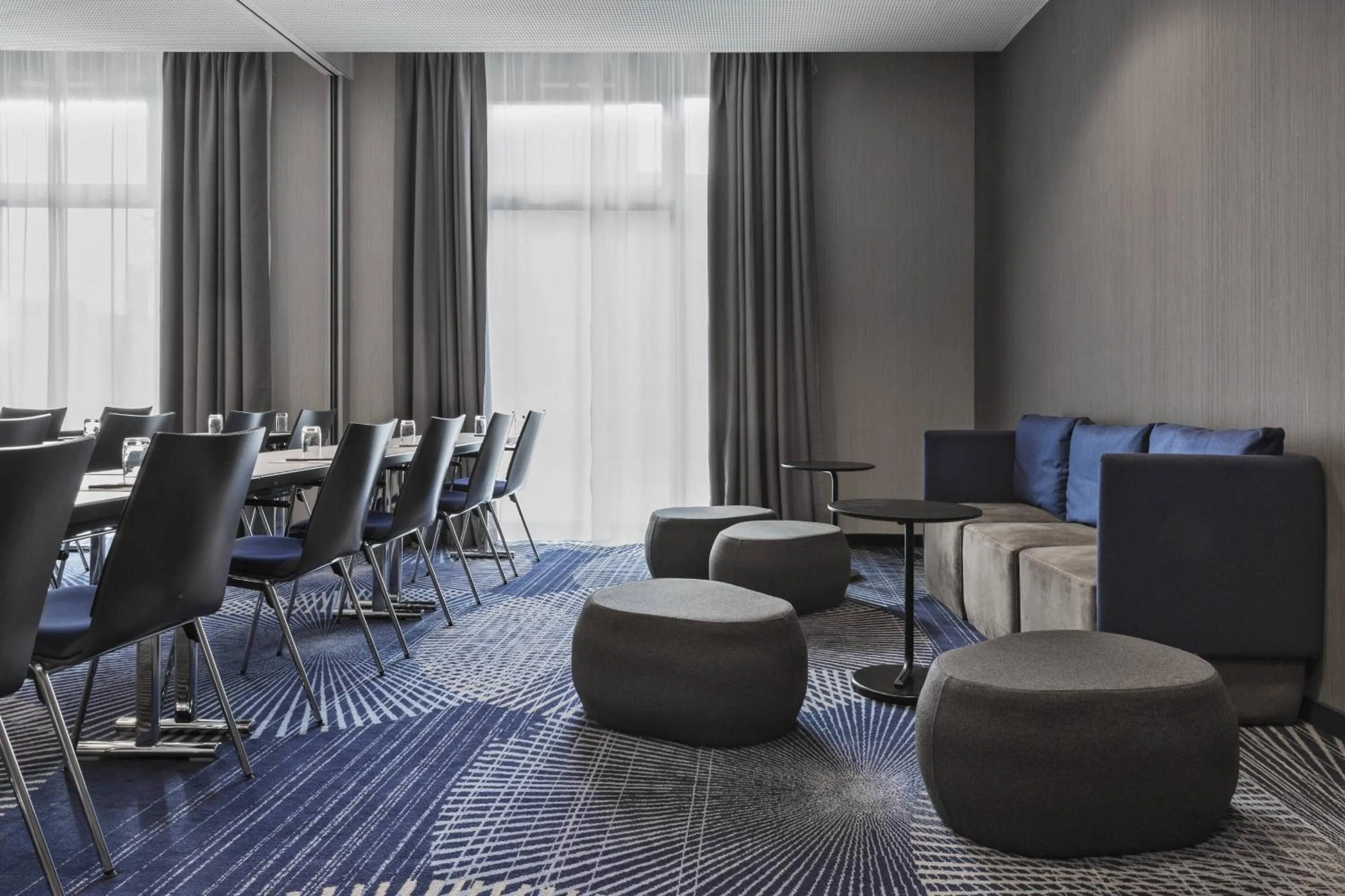 Meeting/conference room in Courtyard by Marriott Hamburg City