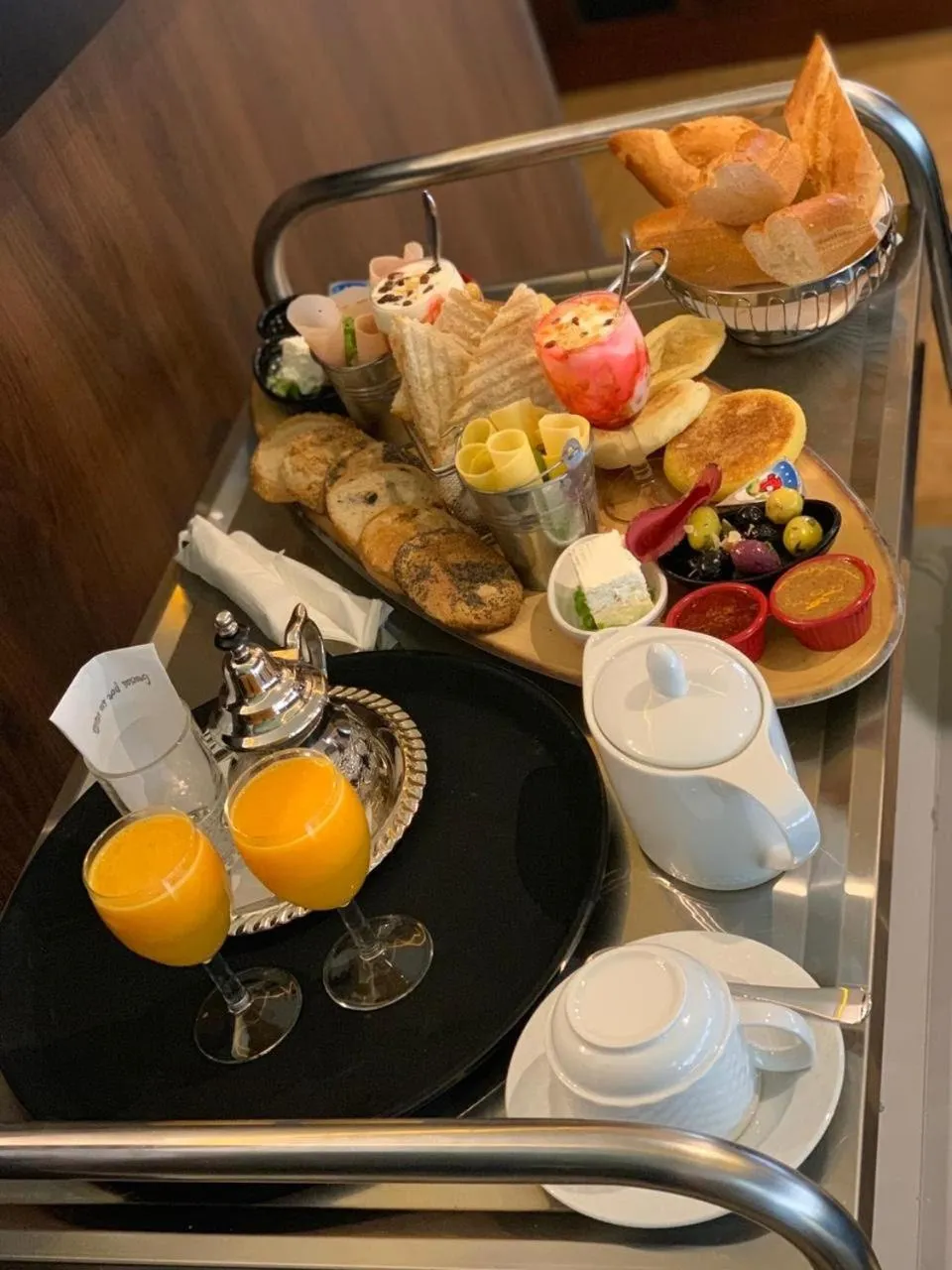 Breakfast in SBN Suite Hôtel