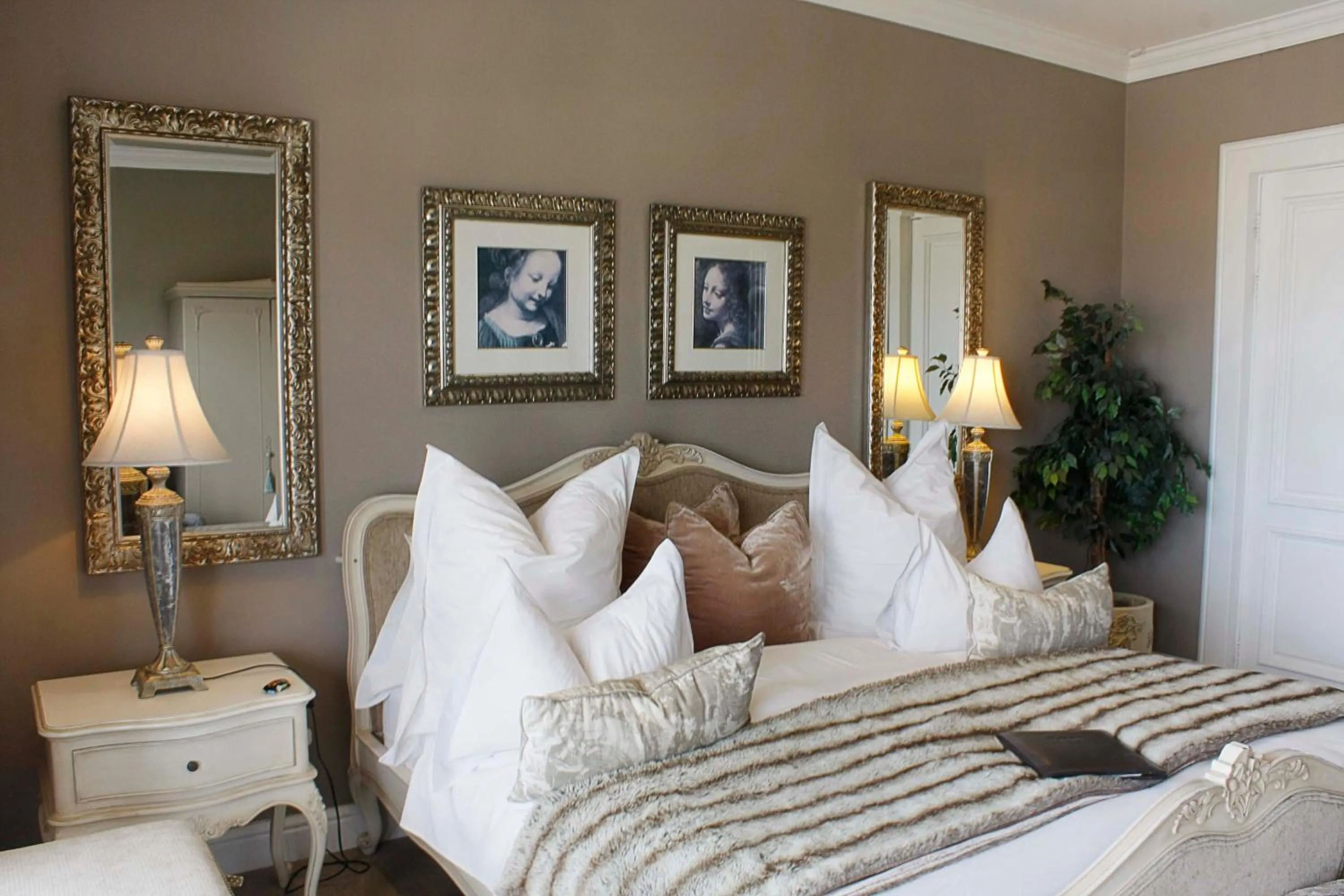 Bed in Mt Bijoux Preferred Accommodation