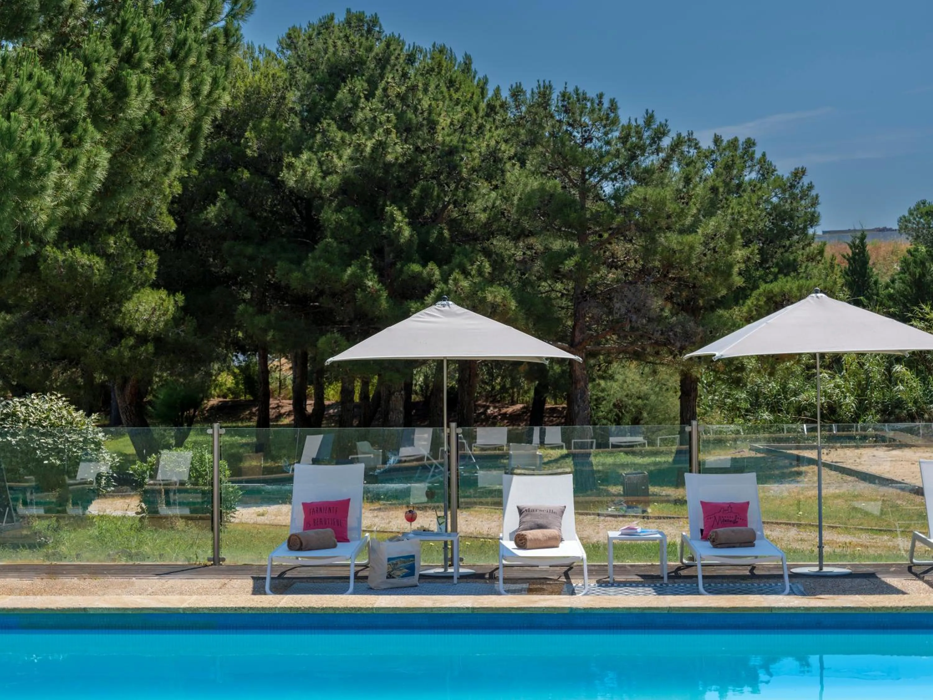Swimming pool in Hilton Garden Inn Marseille Provence Airport