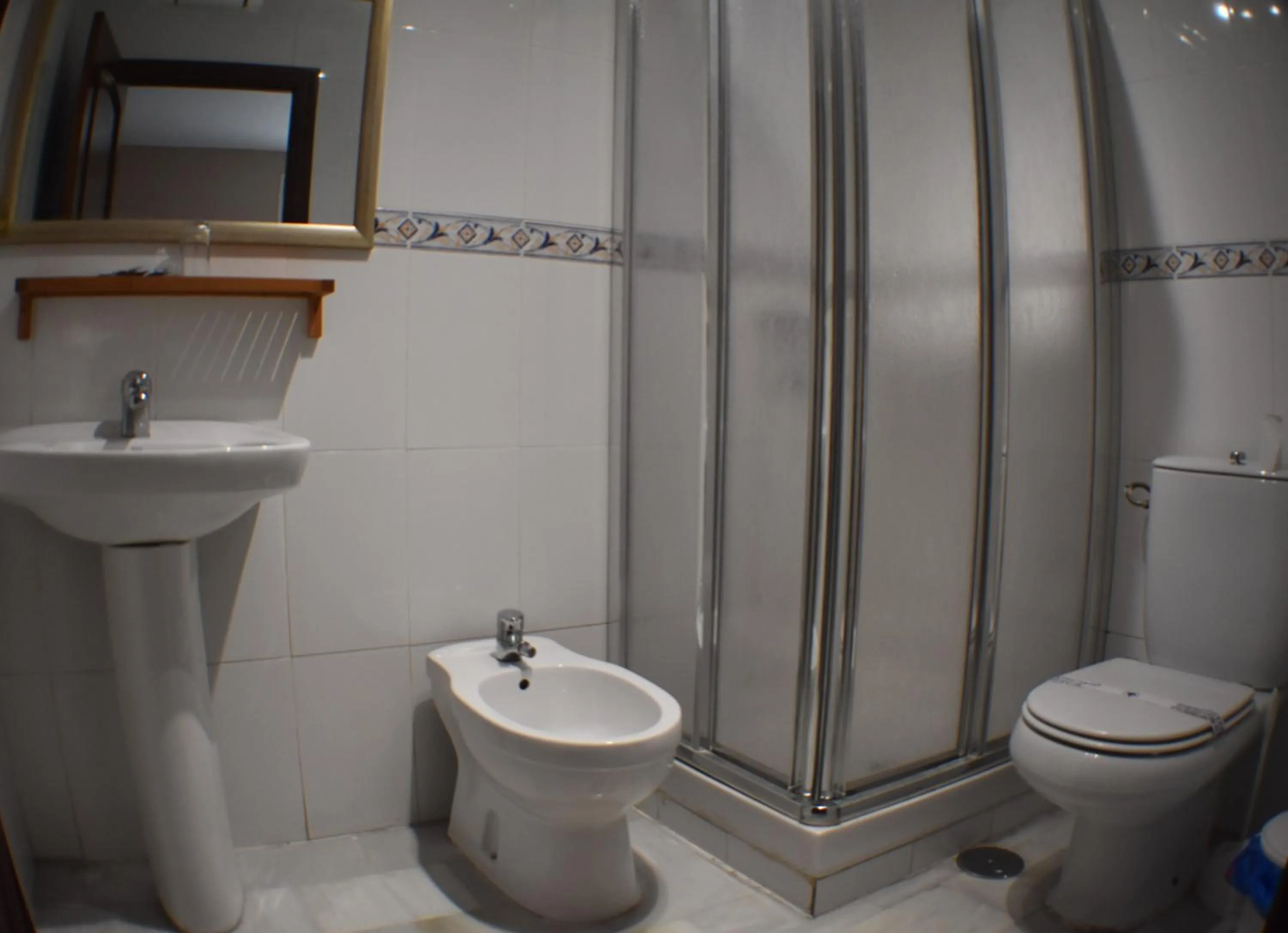 Shower in Hostal Alamare