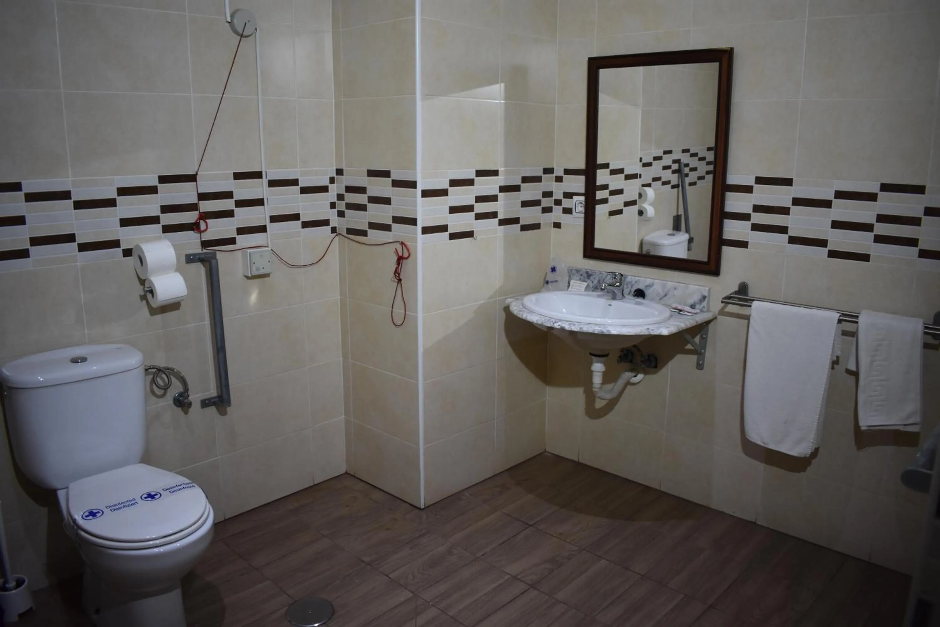 Bathroom in Hostal Alamare