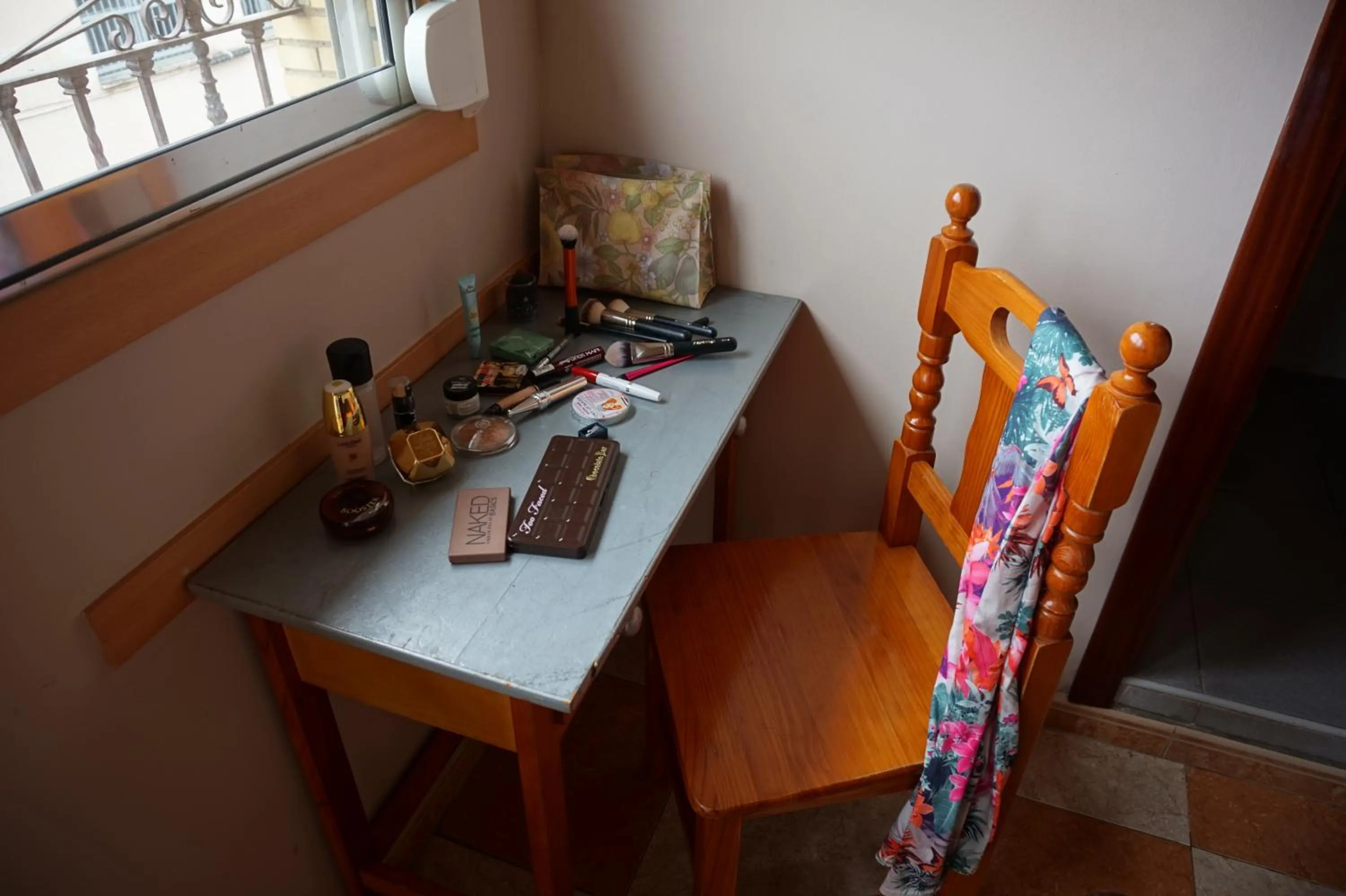 Area and facilities in Hostal Alamare