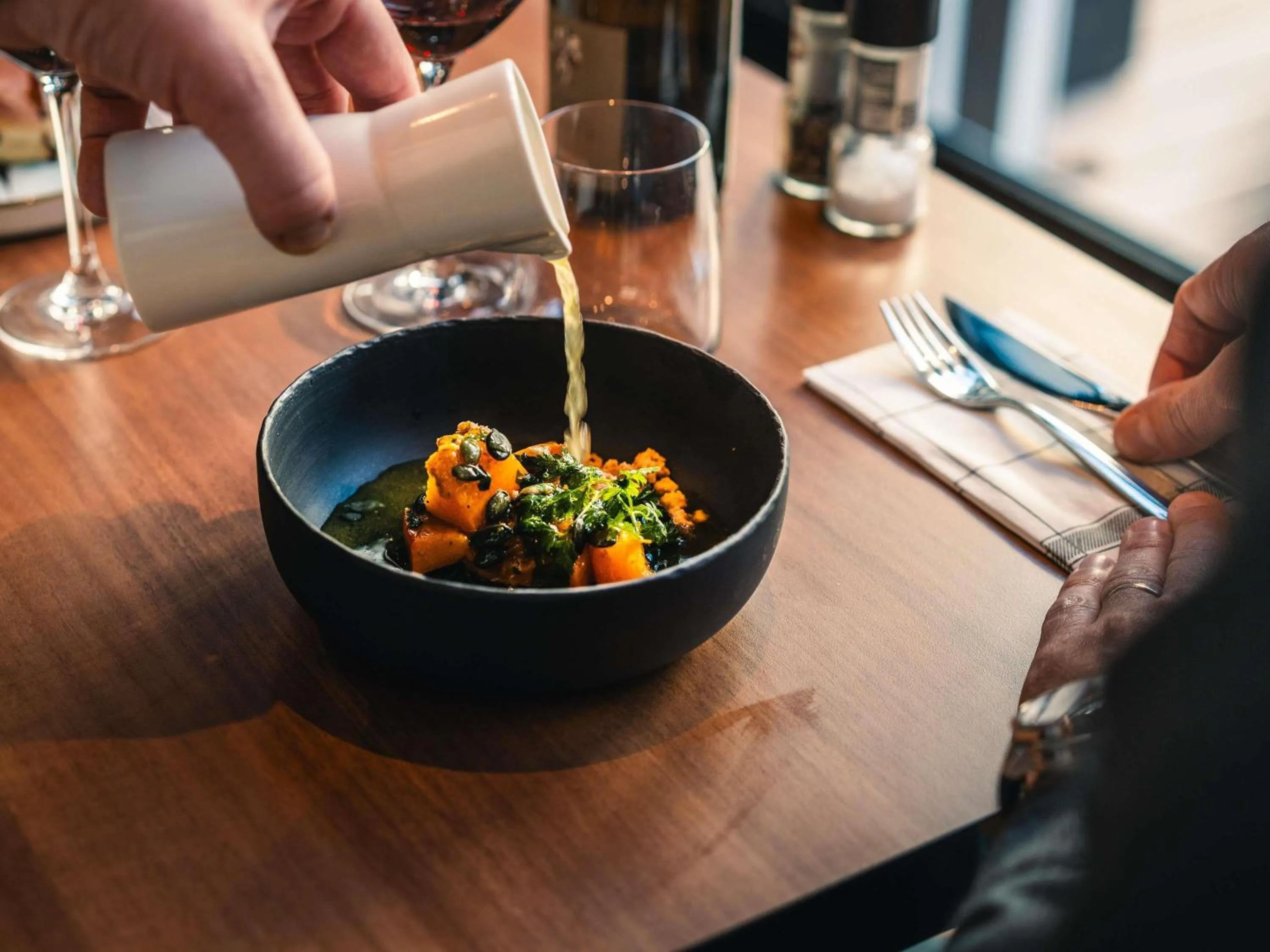 Restaurant/places to eat in Novotel Lille Centre Grand Place