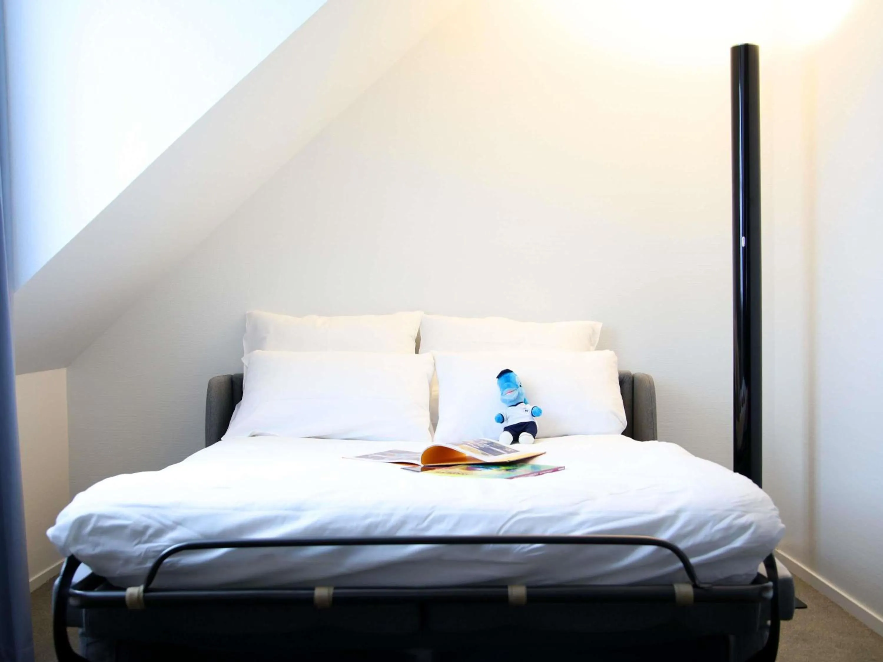 Bedroom, Bed in Novotel Lille Centre Grand Place