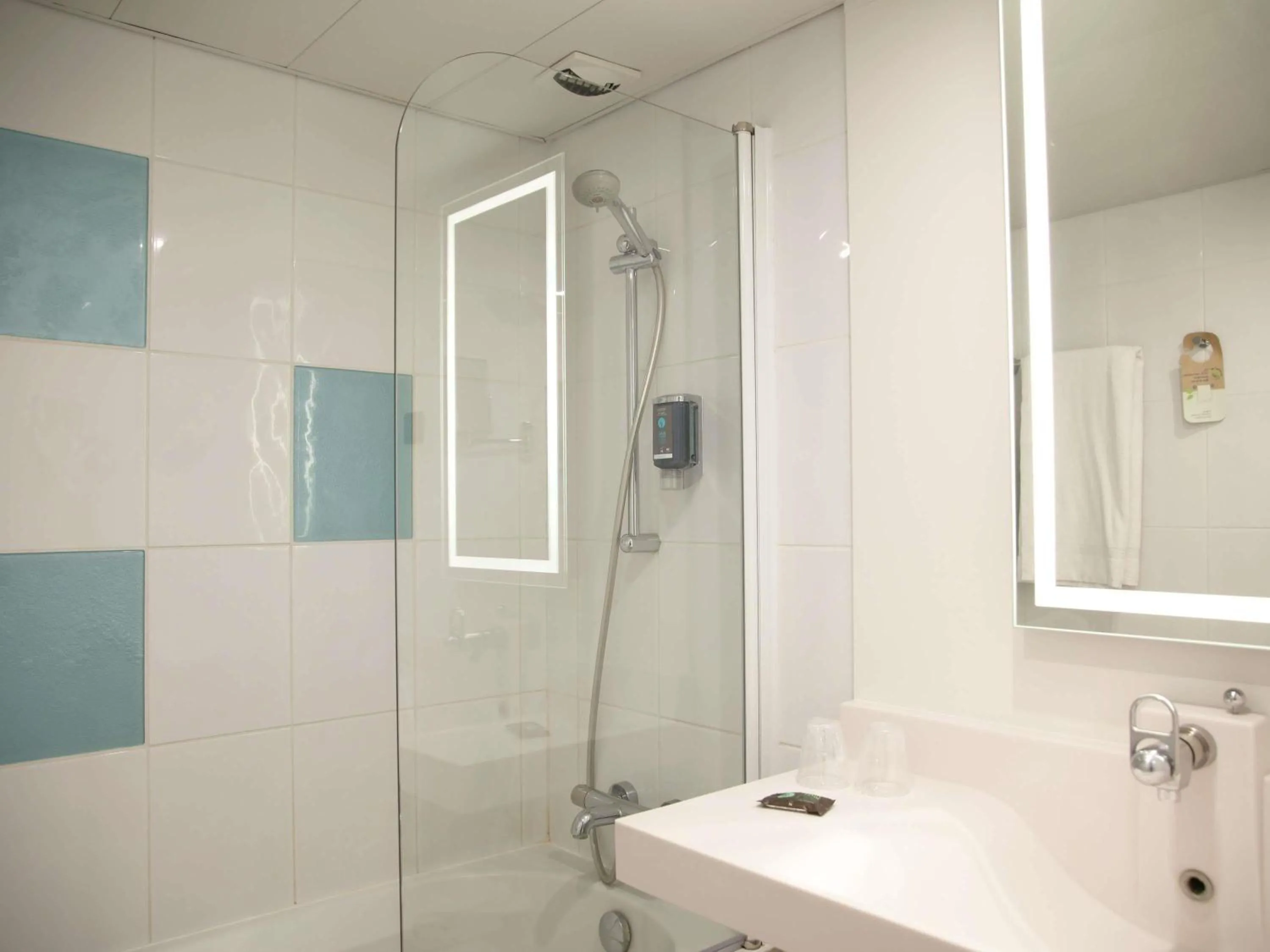 Bedroom in Novotel Lille Centre Grand Place