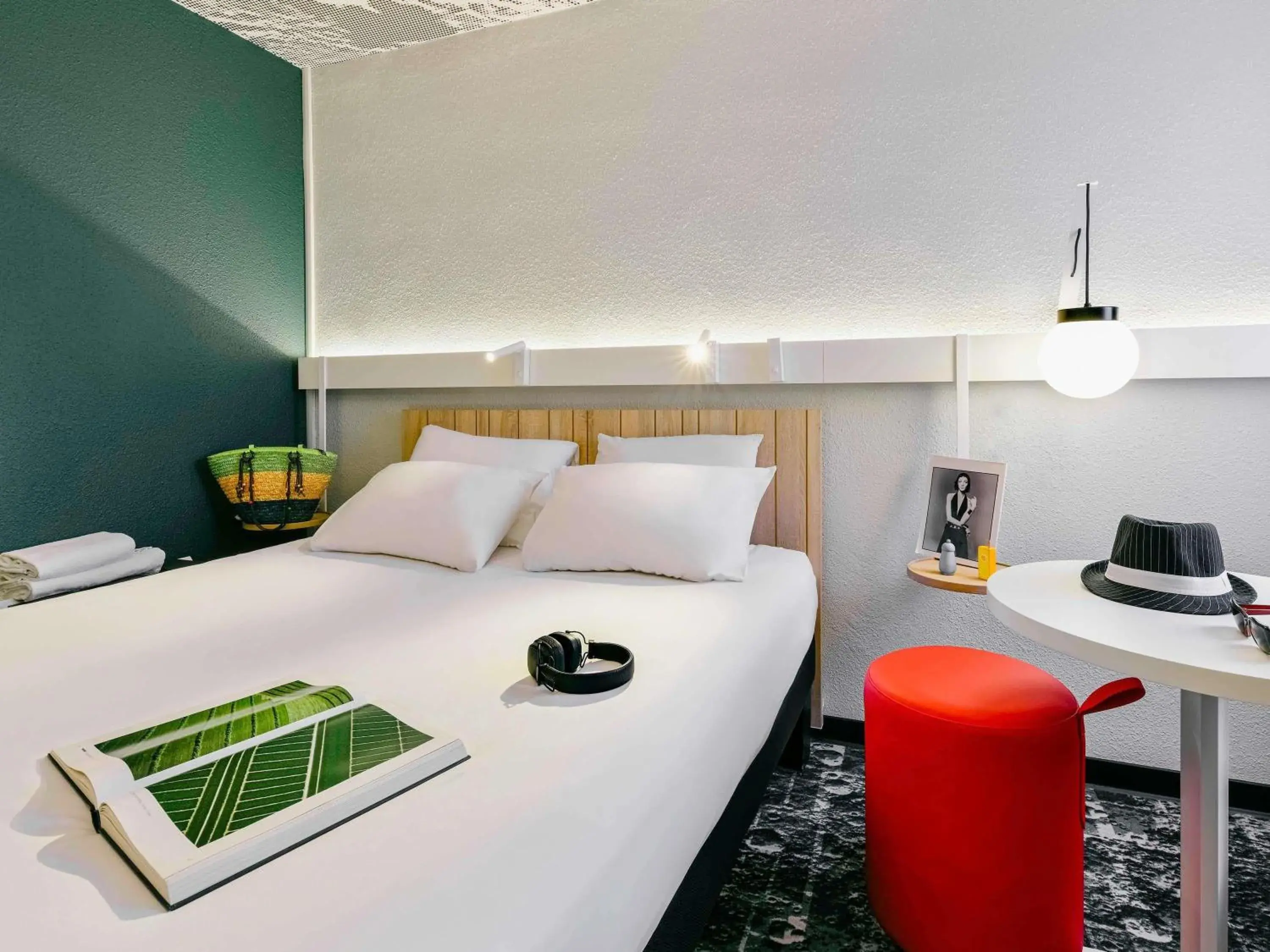 Bedroom, Bed in ibis Saint Rambert d'Albon Bedroom, Bed in ibis Saint Rambert d'Albon