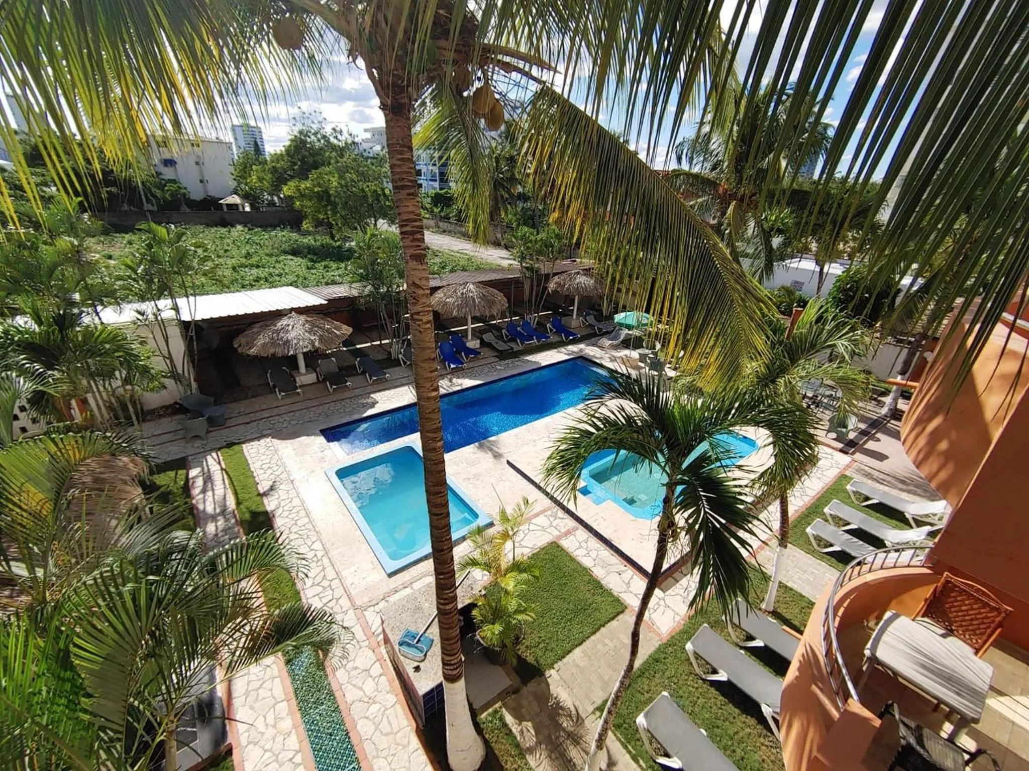 Swimming pool in Residence Meridiana