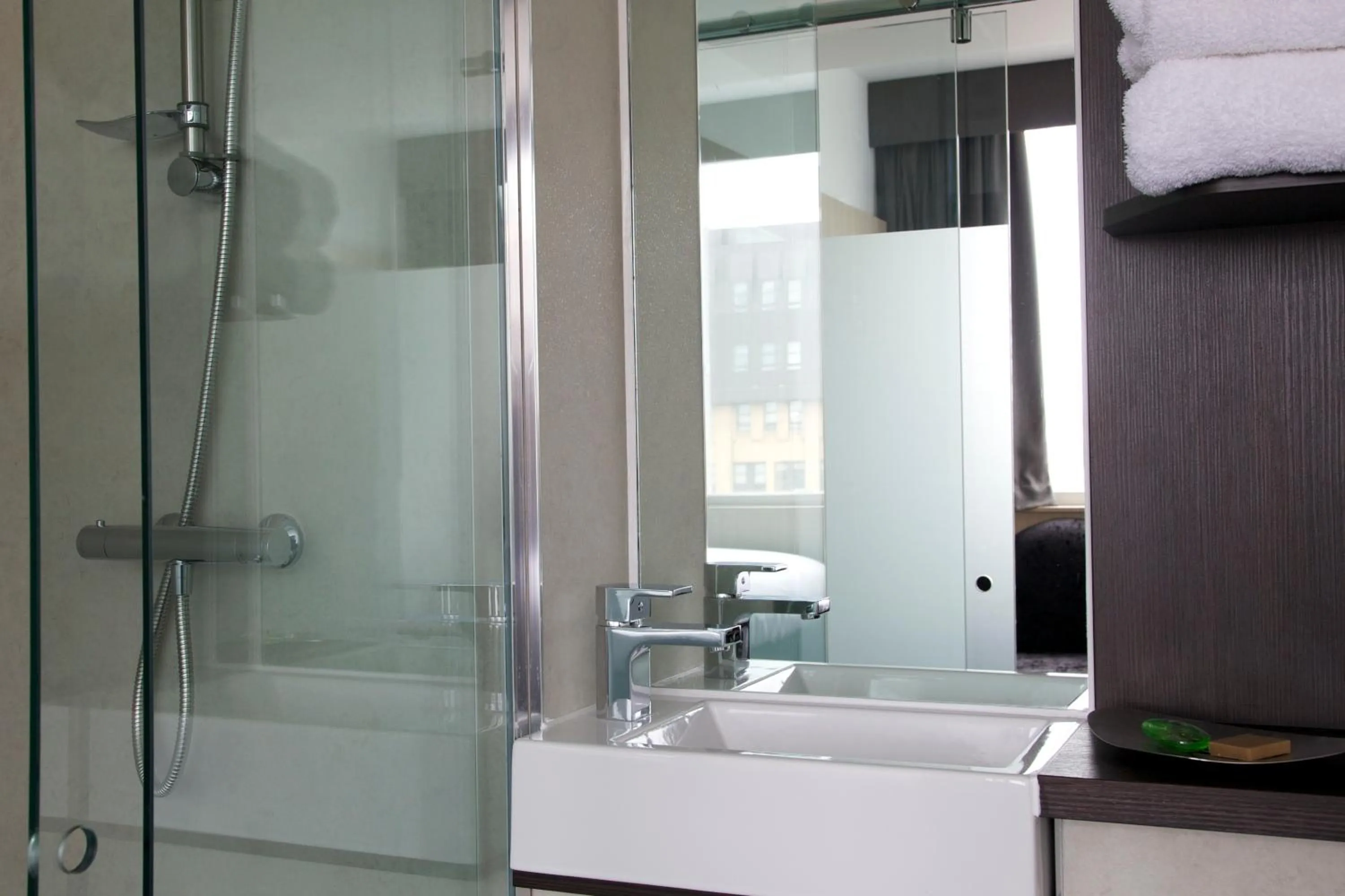 Bathroom in The Z Hotel Liverpool