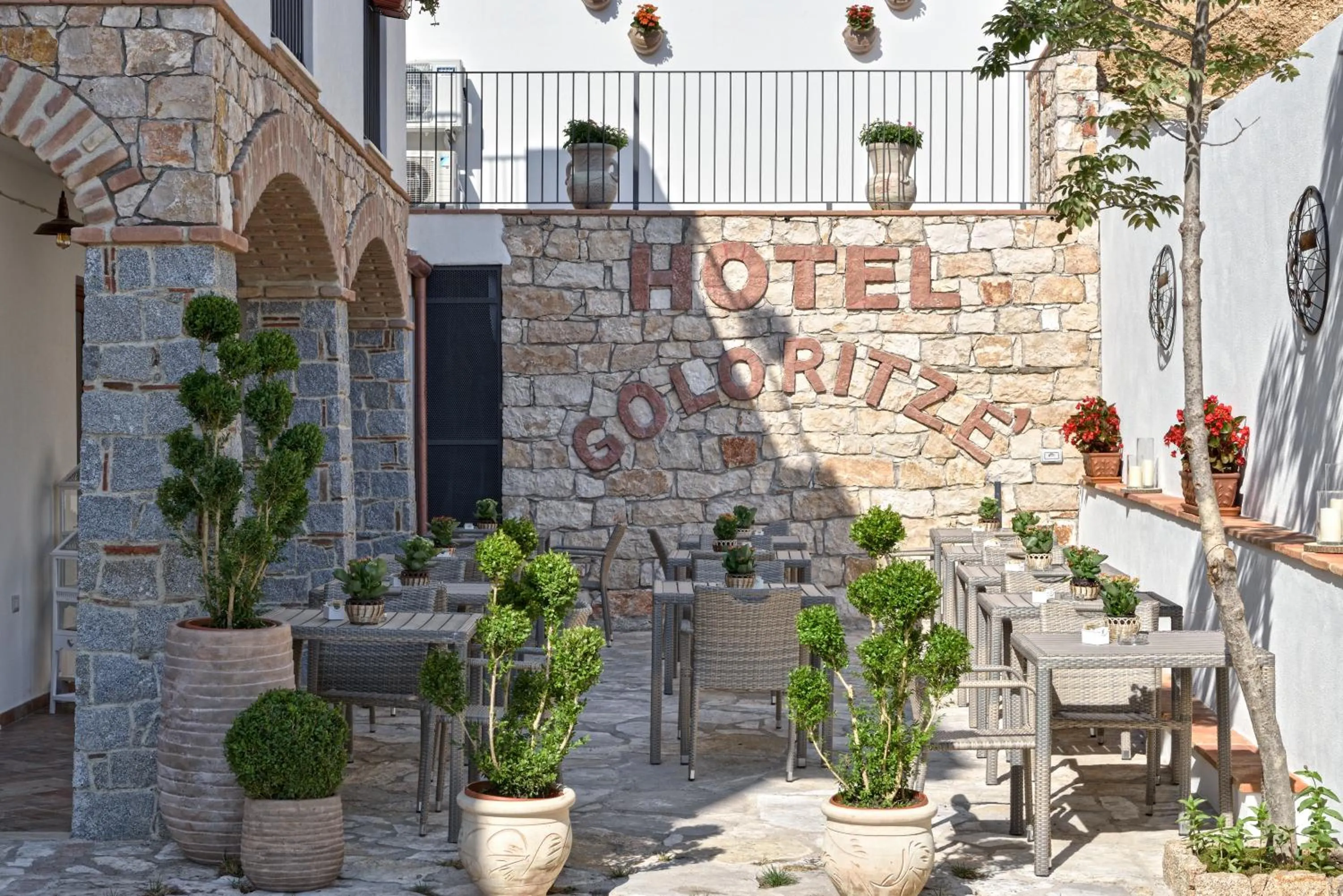 Facade/entrance in Hotel Goloritzé