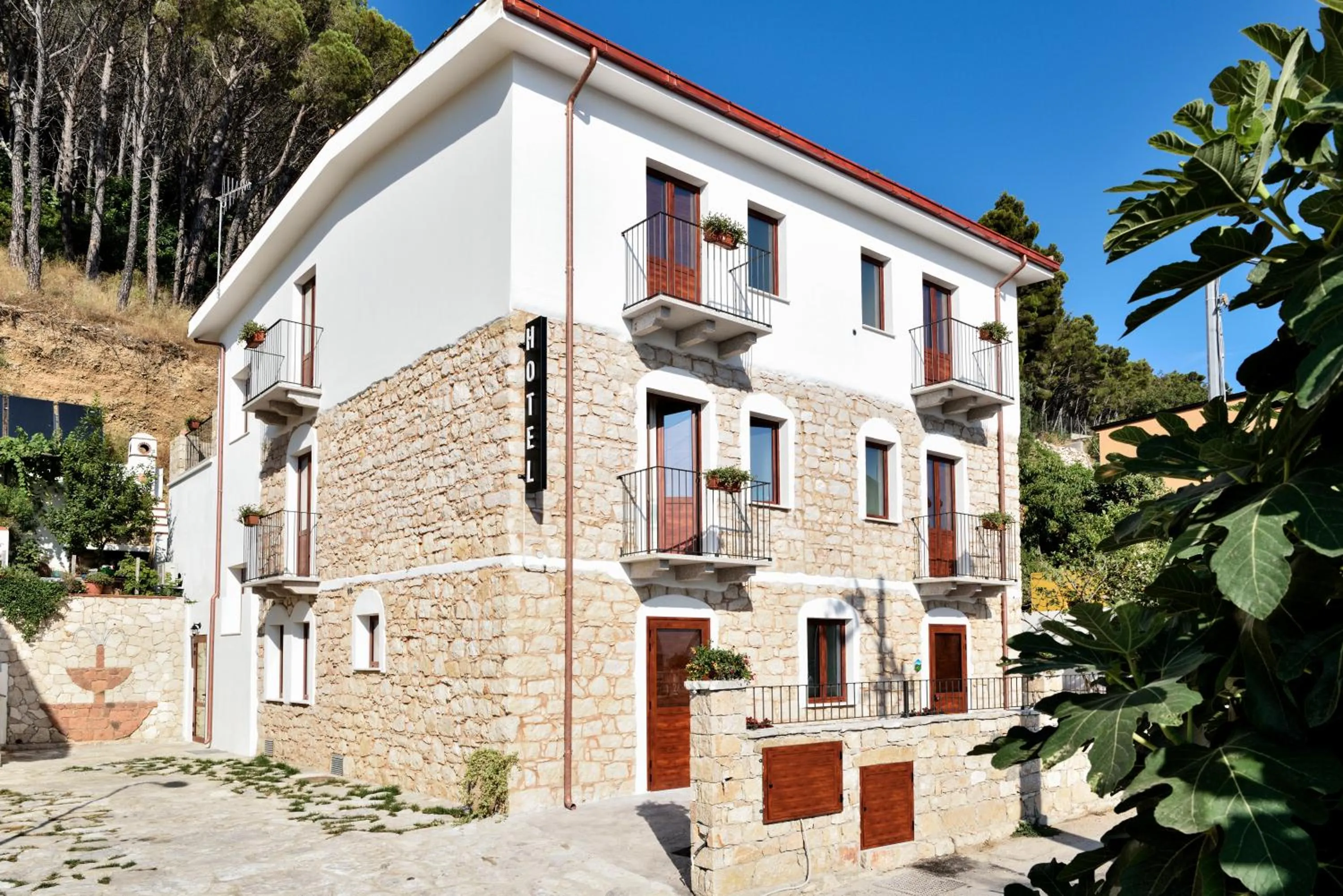 Property building in Hotel Goloritzé