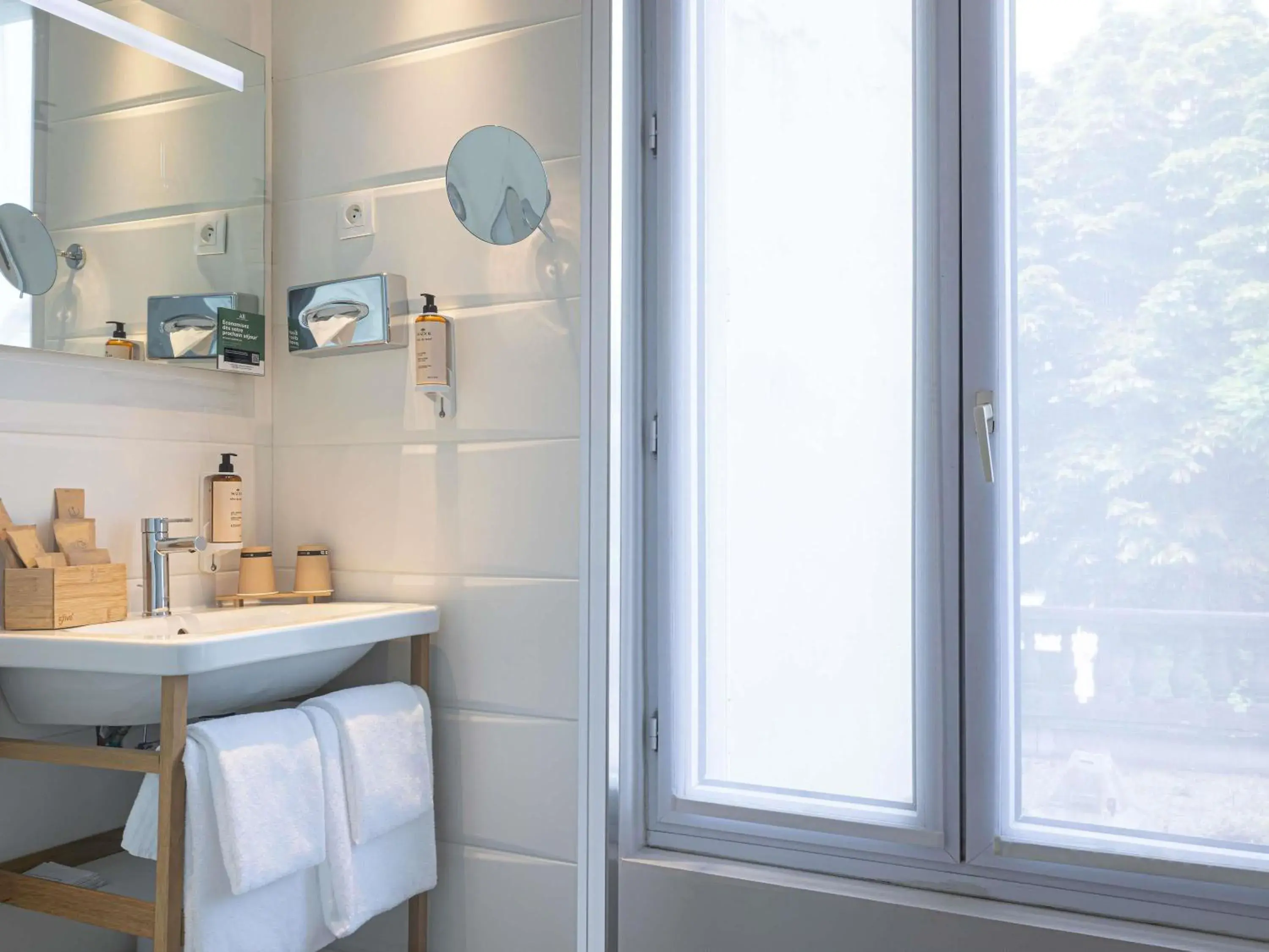 Standard Single Room in Mercure Paris Saint Cloud Hippodrome Standard Single Room in Mercure Paris Saint Cloud Hippodrome