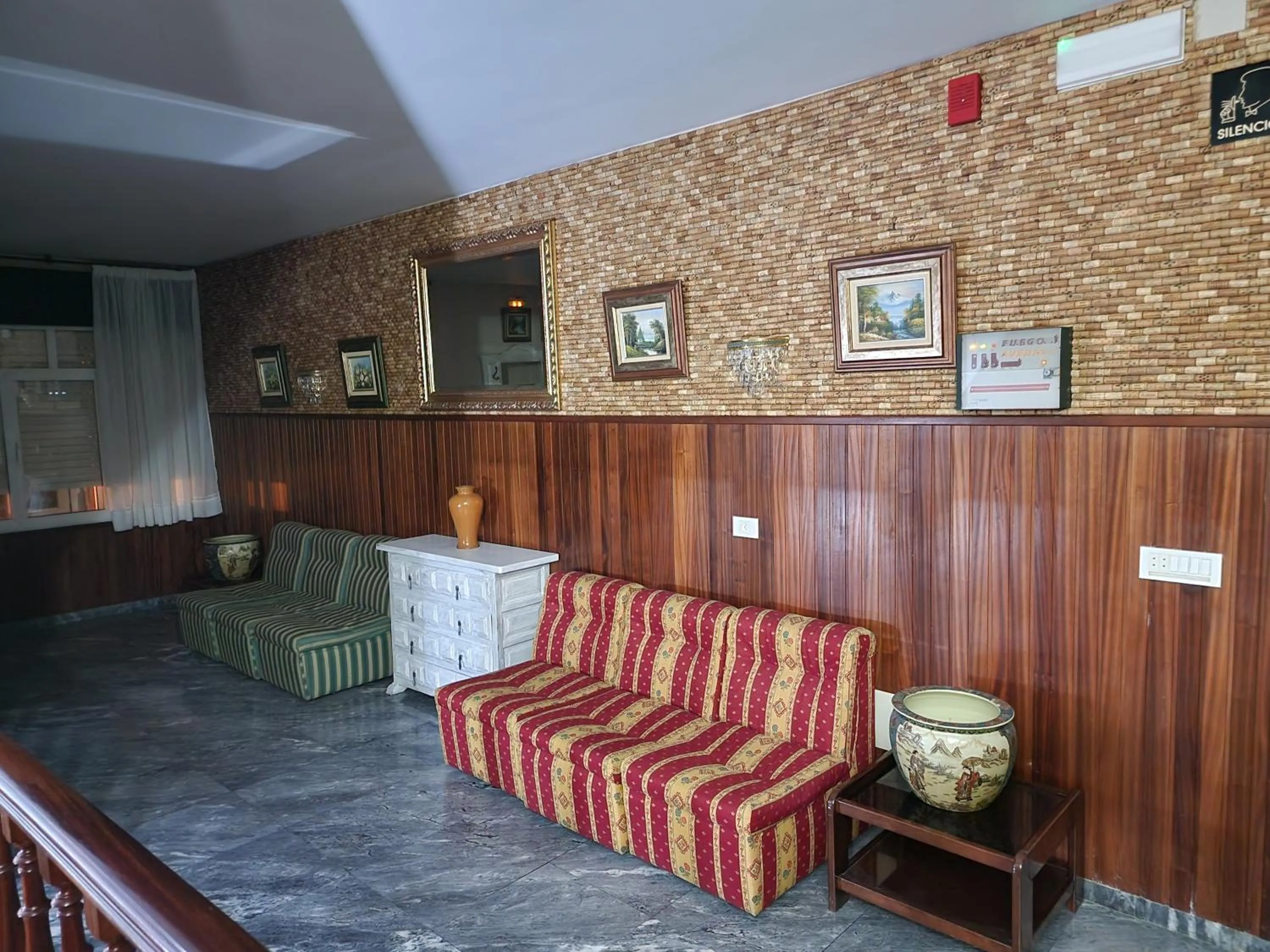 HOTEL OS PAZOS familiar