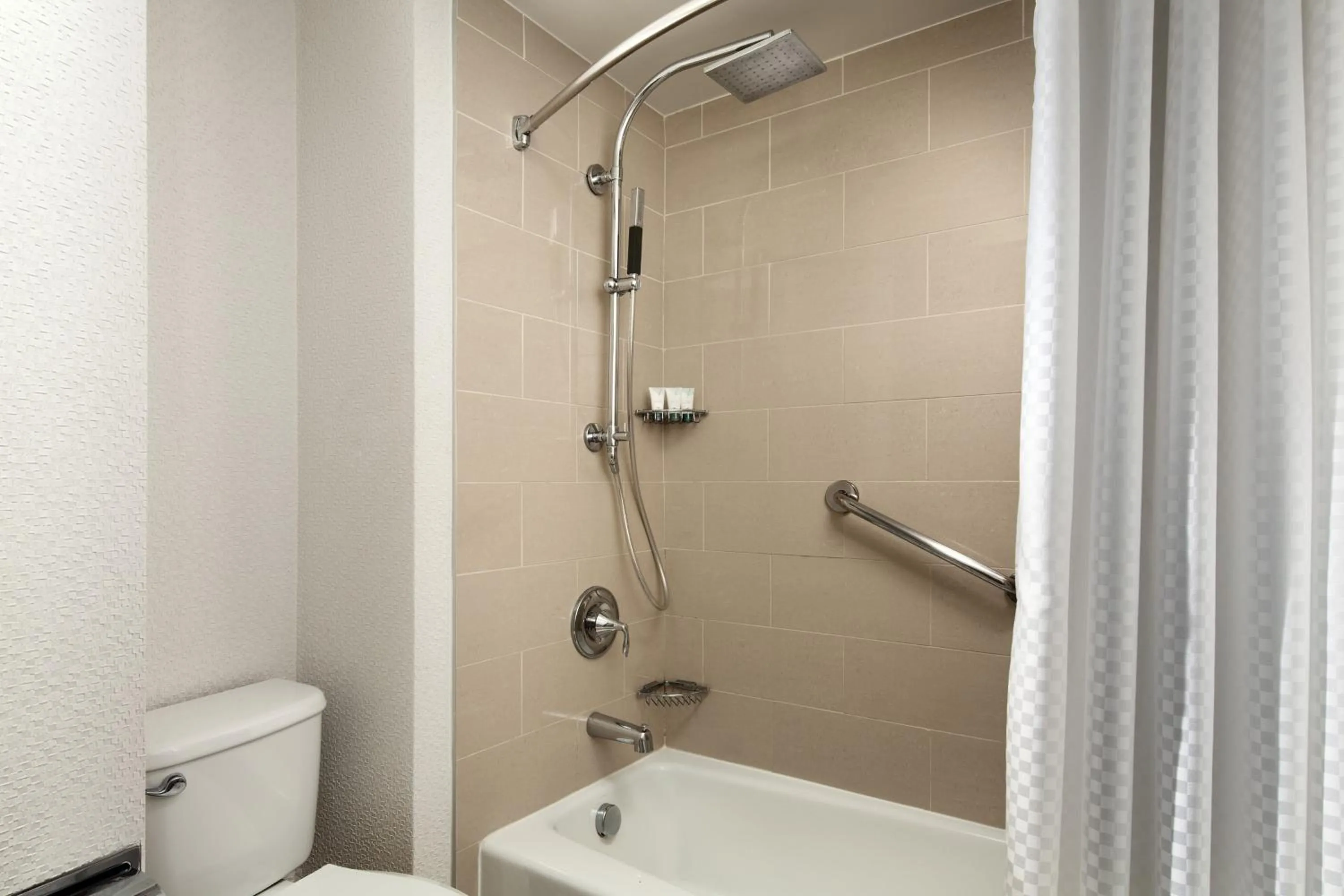Bathroom in The Westin Bonaventure Hotel & Suites, Los Angeles