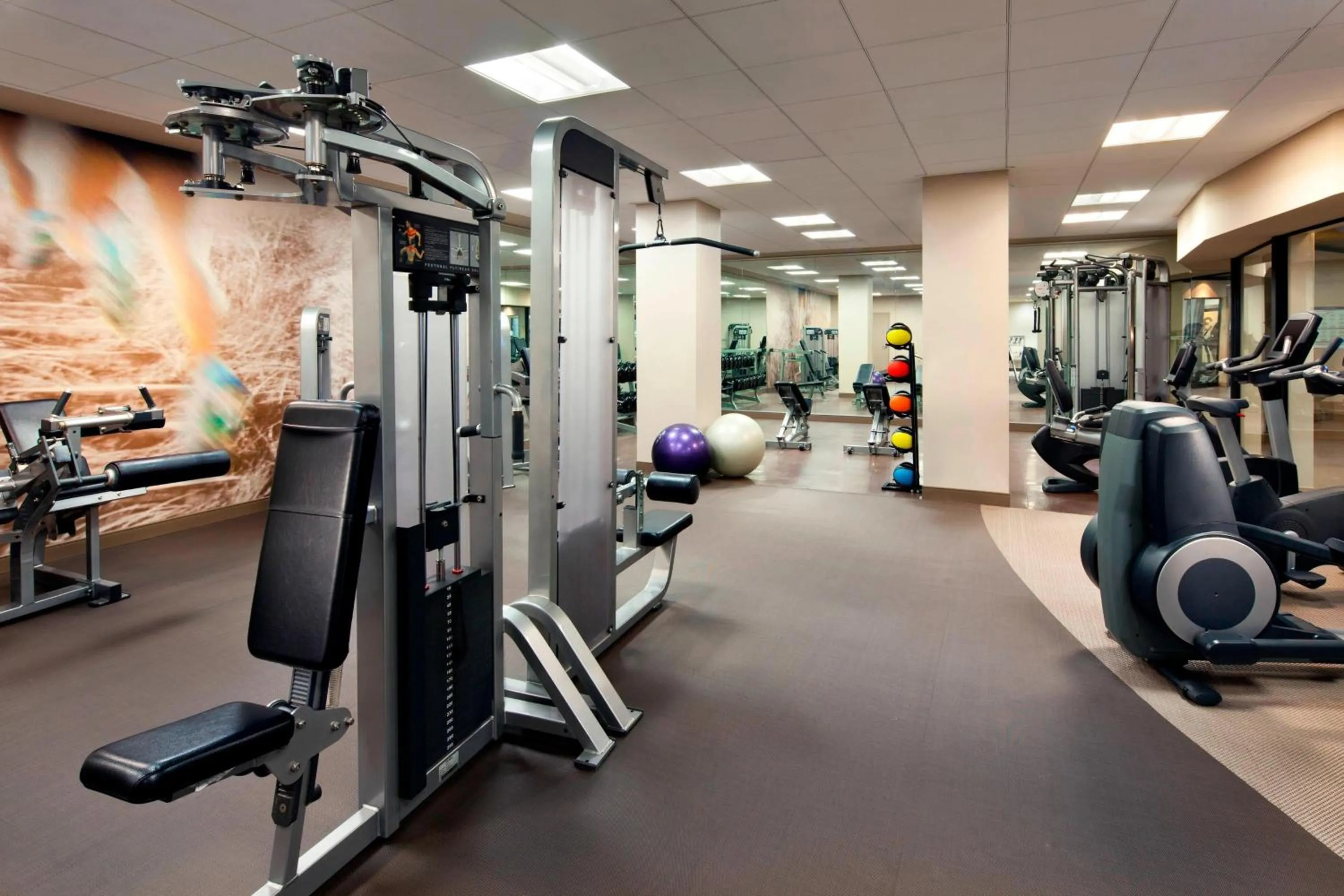Fitness centre/facilities in The Westin Bonaventure Hotel & Suites, Los Angeles