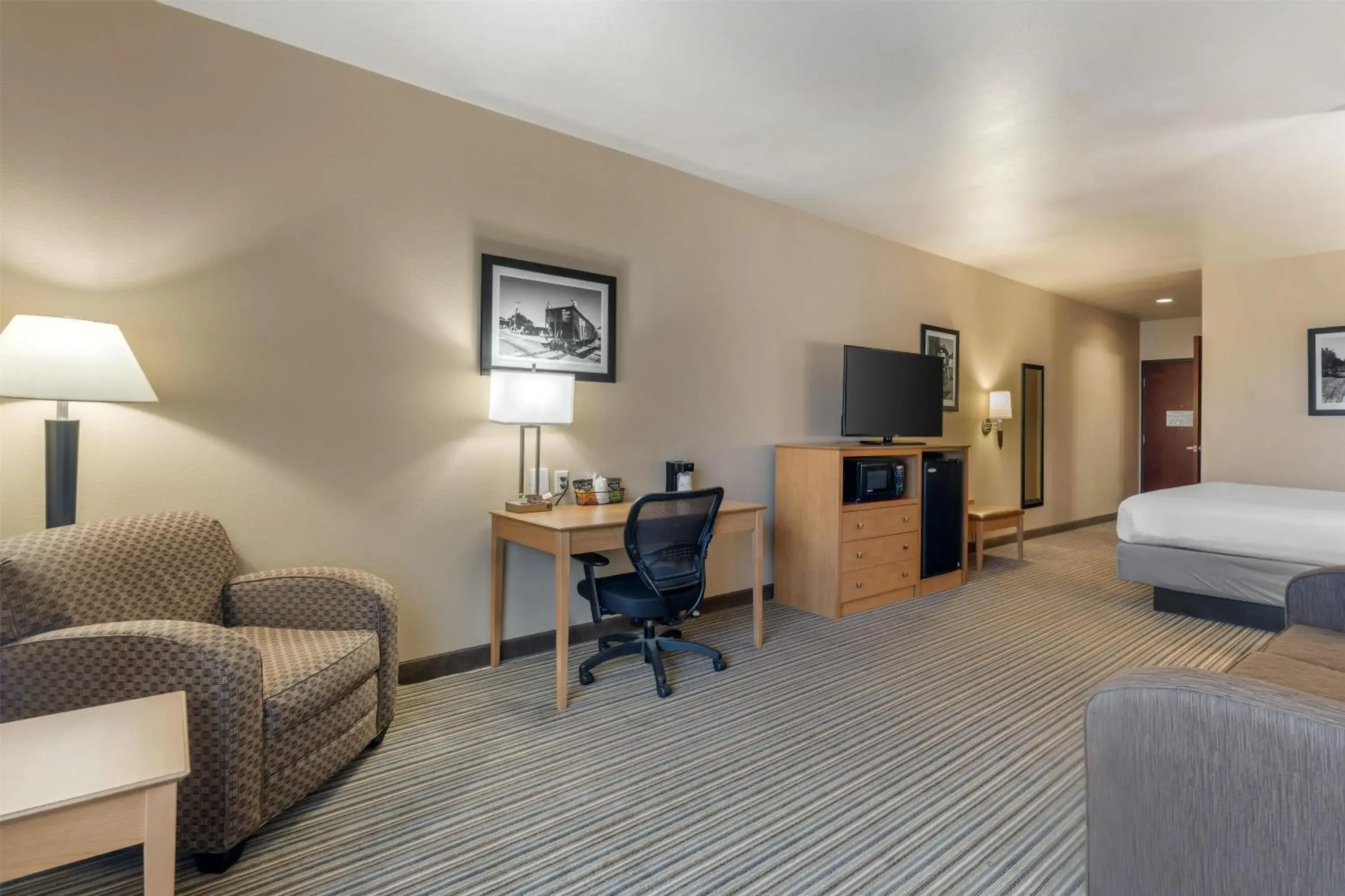 Bedroom, Bed in Best Western Shelby Inn & Suites Bedroom, Bed in Best Western Shelby Inn & Suites