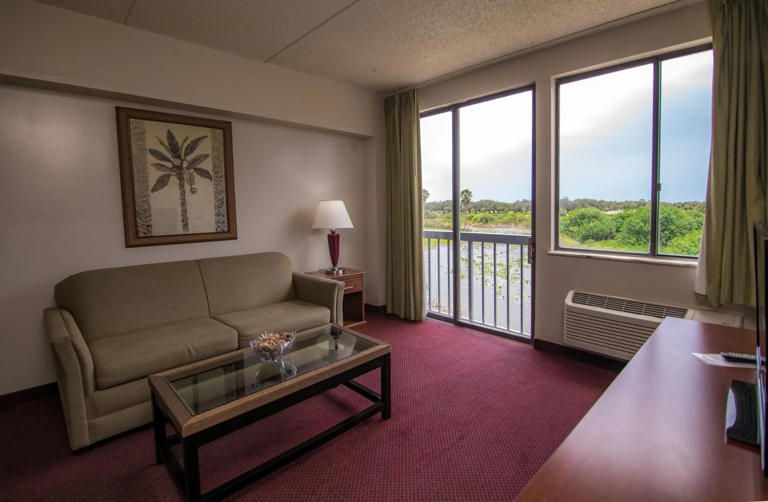 Bedroom, Seating Area in Port LaBelle Inn & Conference Center