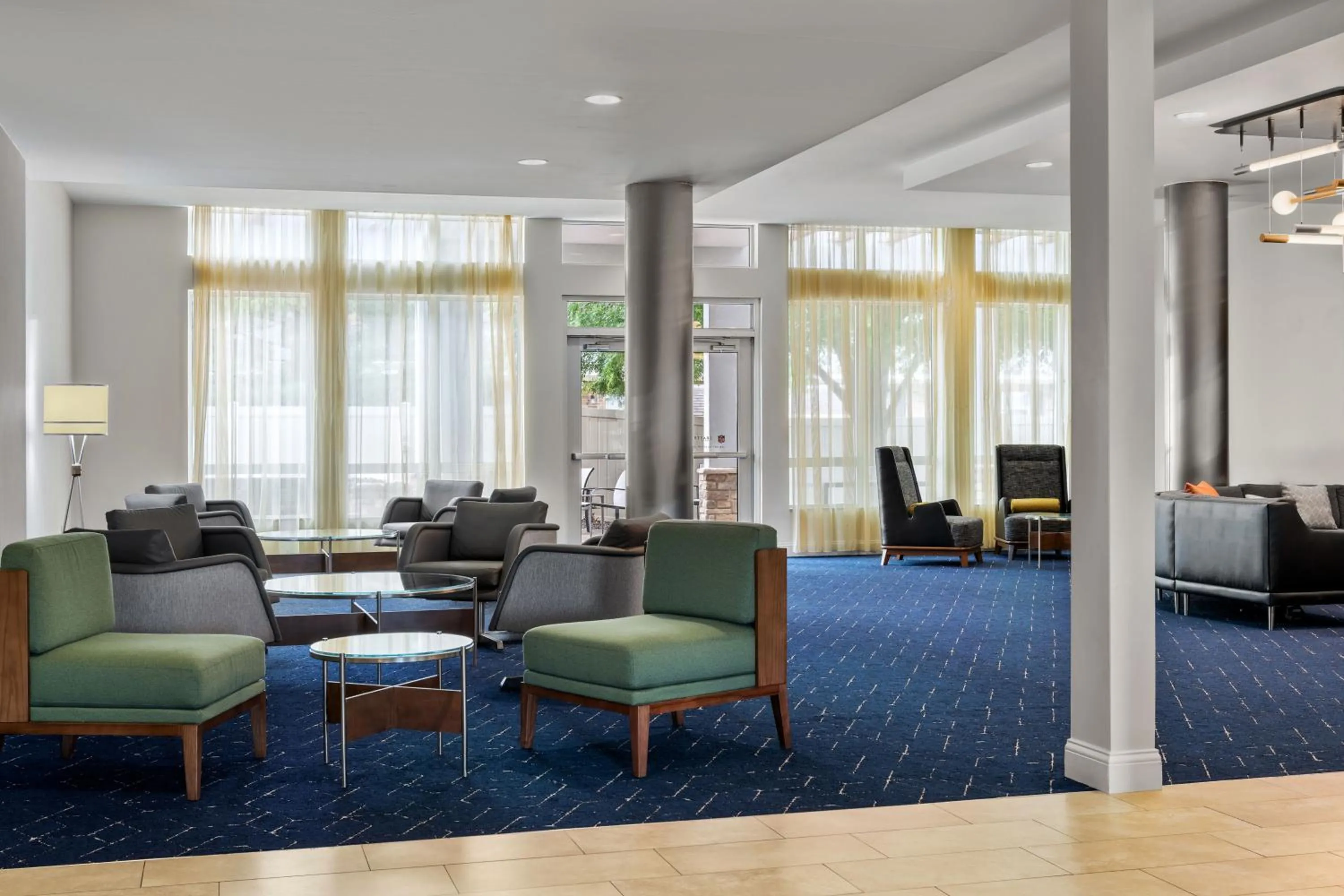 Lobby or reception in Courtyard by Marriott Evansville East