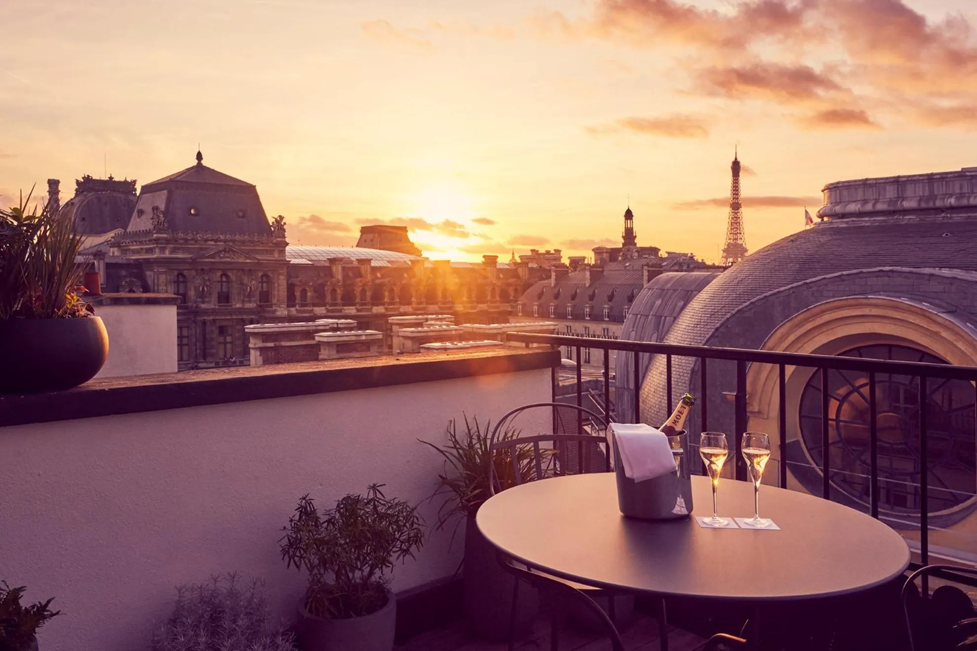 Balcony/Terrace in Grand Hôtel Du Palais Royal