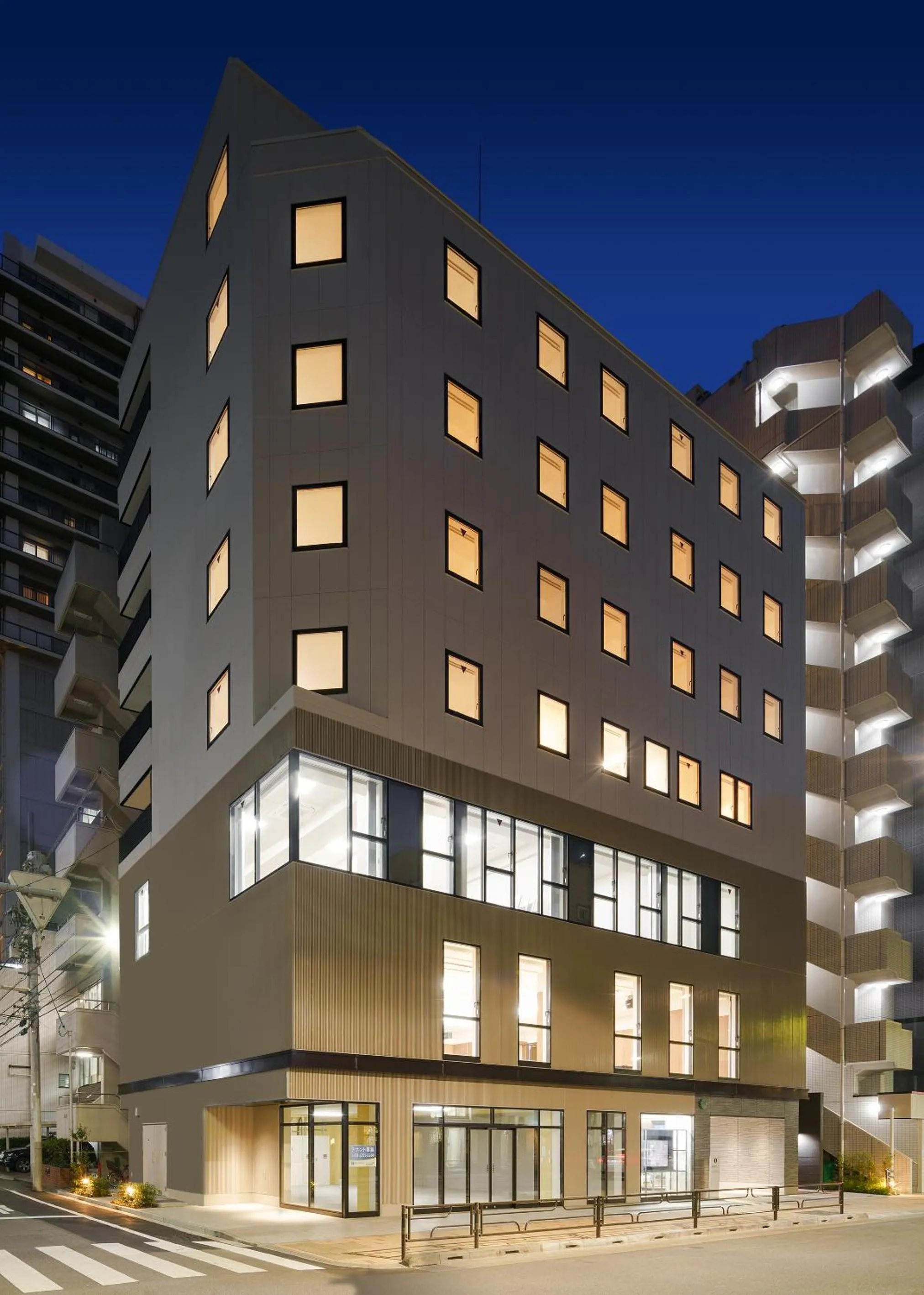 Property building in Tokyo Ueno Youth Hostel