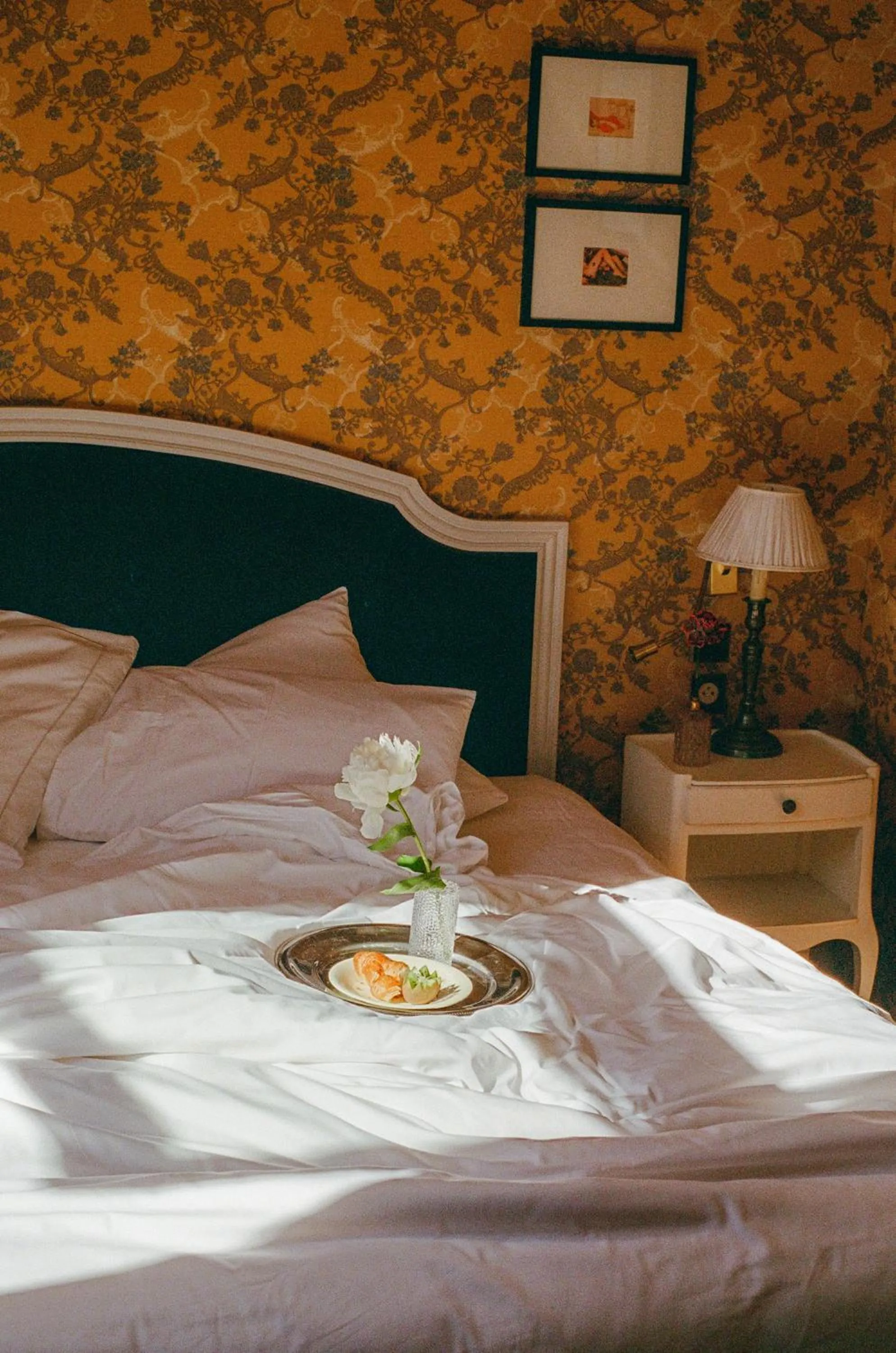 Photo of the whole room, Bed in Hôtel De Buci