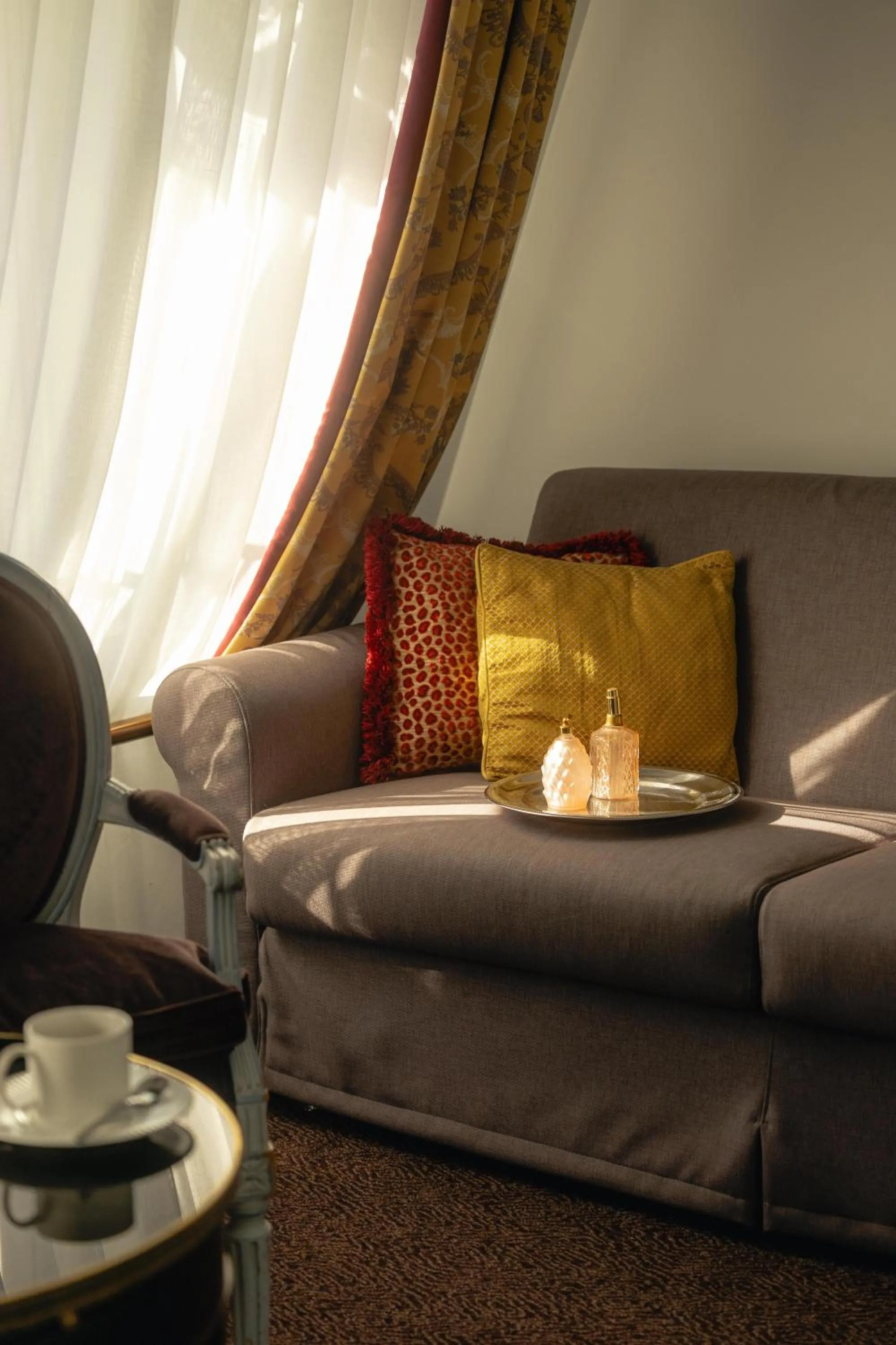 Photo of the whole room in Hôtel De Buci