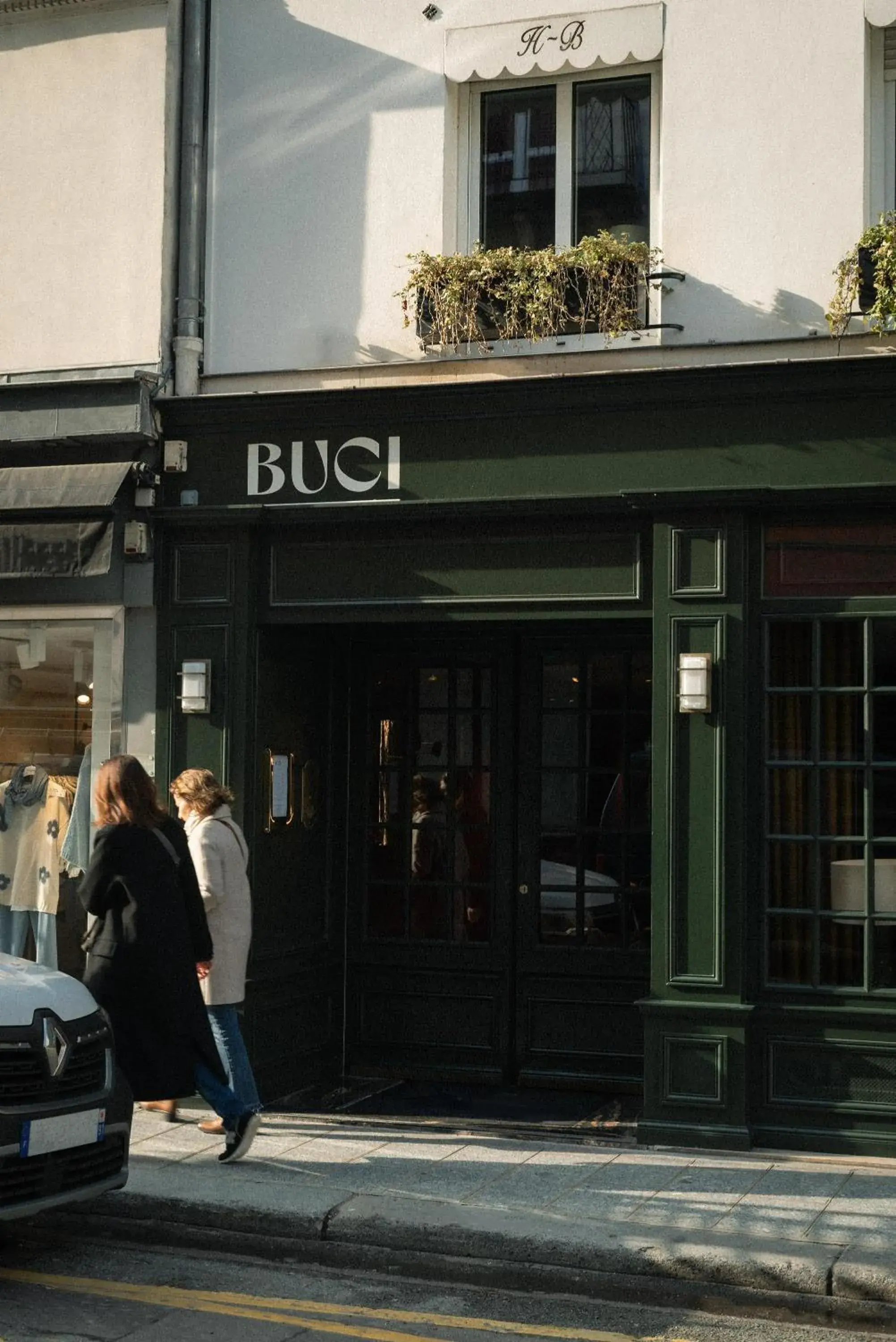 Property building in Hôtel De Buci Property building in Hôtel De Buci