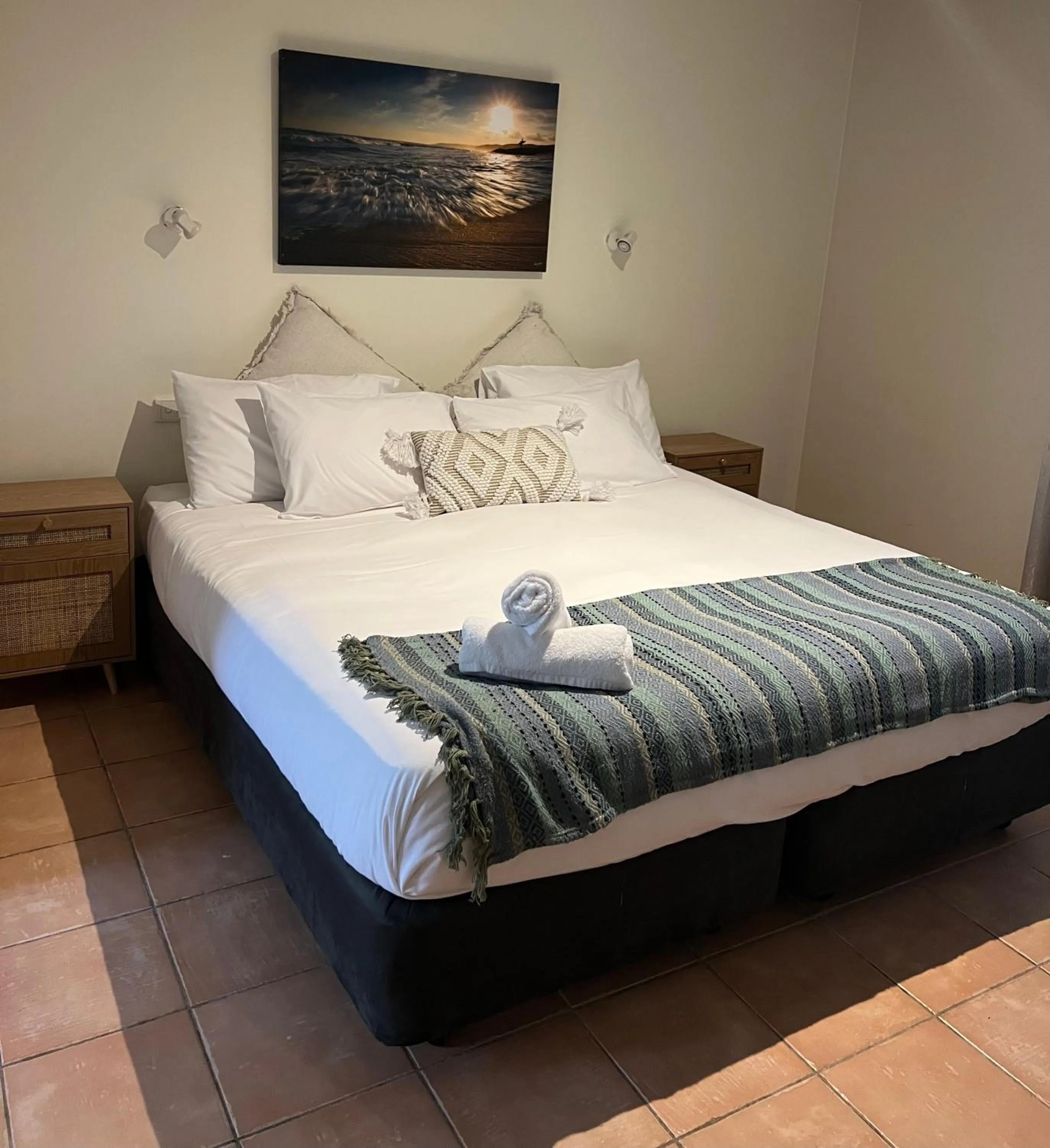 Bedroom, Bed in The Oasis at One Mile Beach