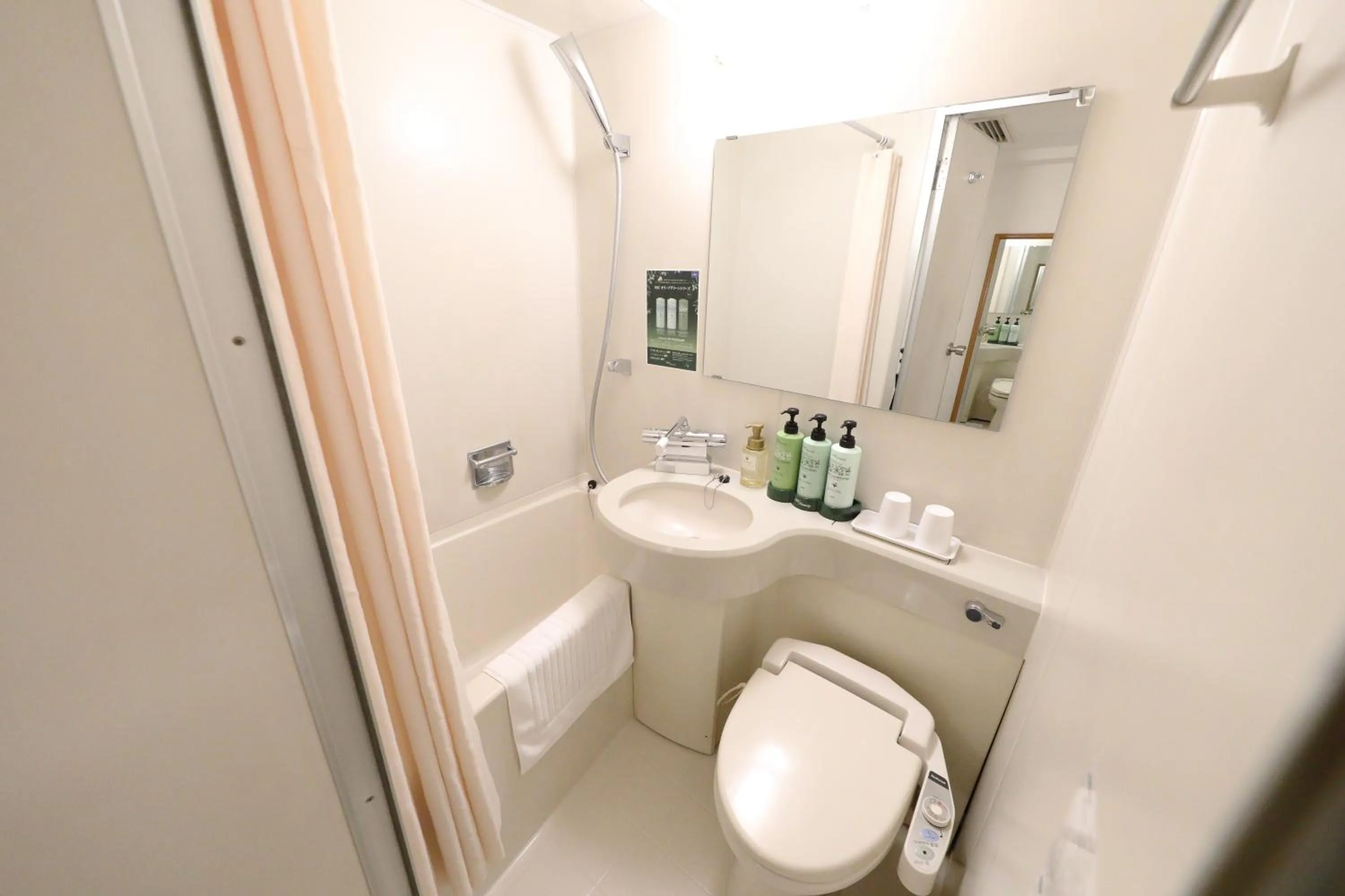 Bathroom in Smile Hotel Nihombashi Mitsukoshimae