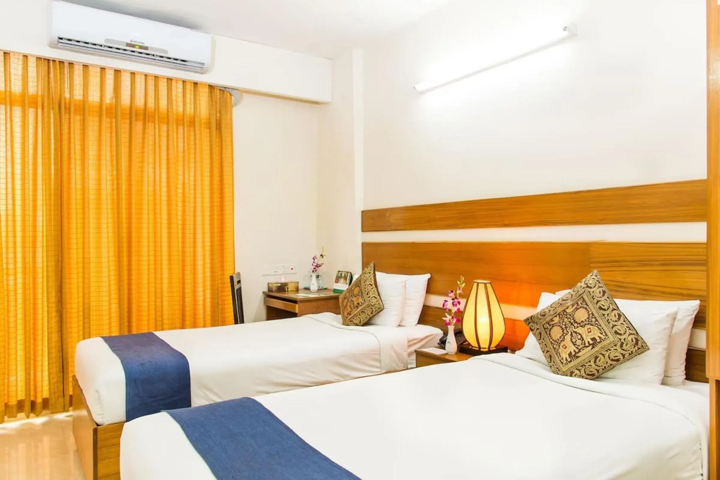 Bedroom, Bed in Dhaka Golden Inn - Banani'Lakeside Bedroom, Bed in Dhaka Golden Inn - Banani'Lakeside